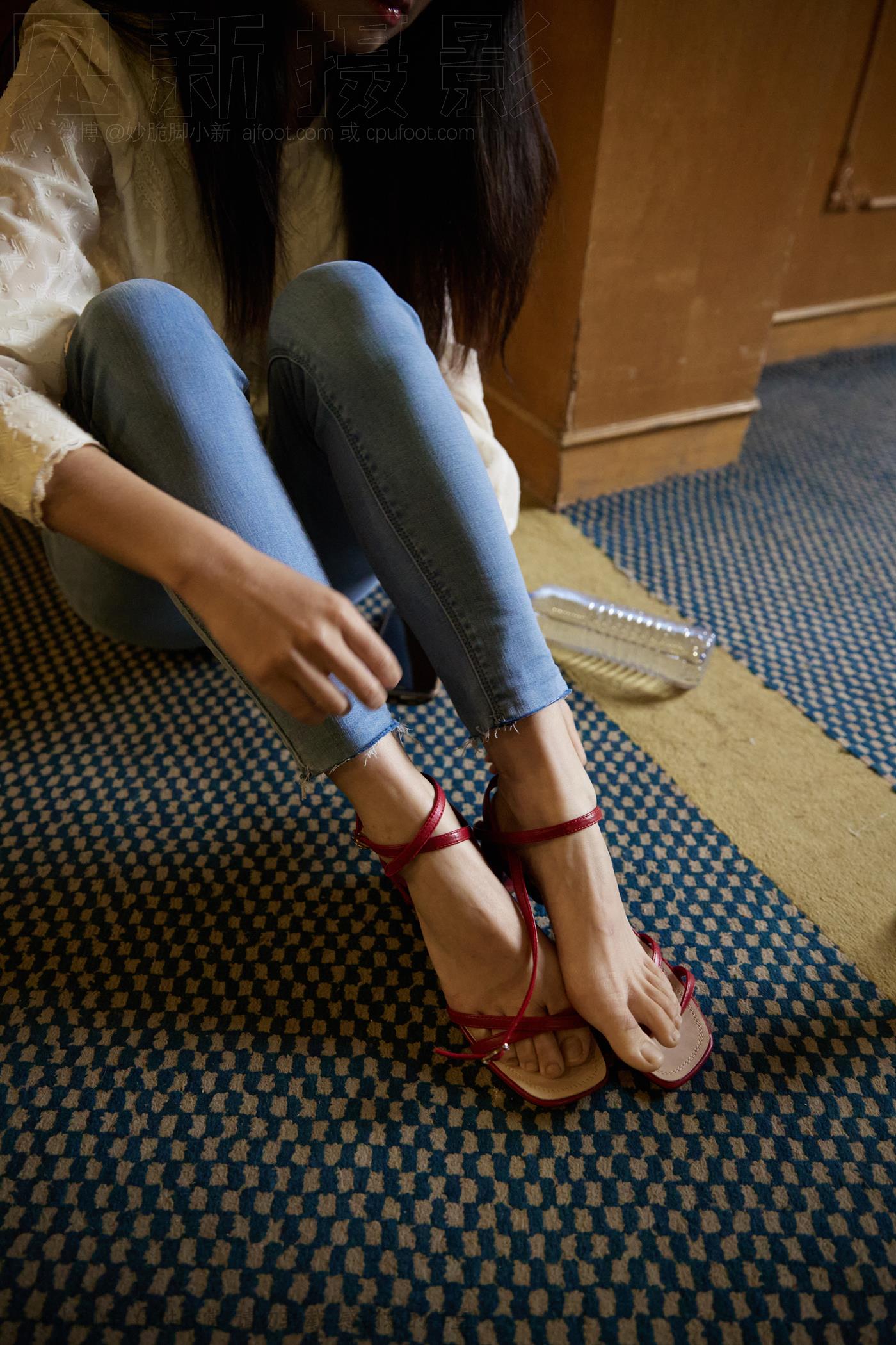 图片[20]-[见新摄影]NO.029 王家卫风格红色高跟鞋，质朴的生活气 (2) [88P] – 速更版-美库