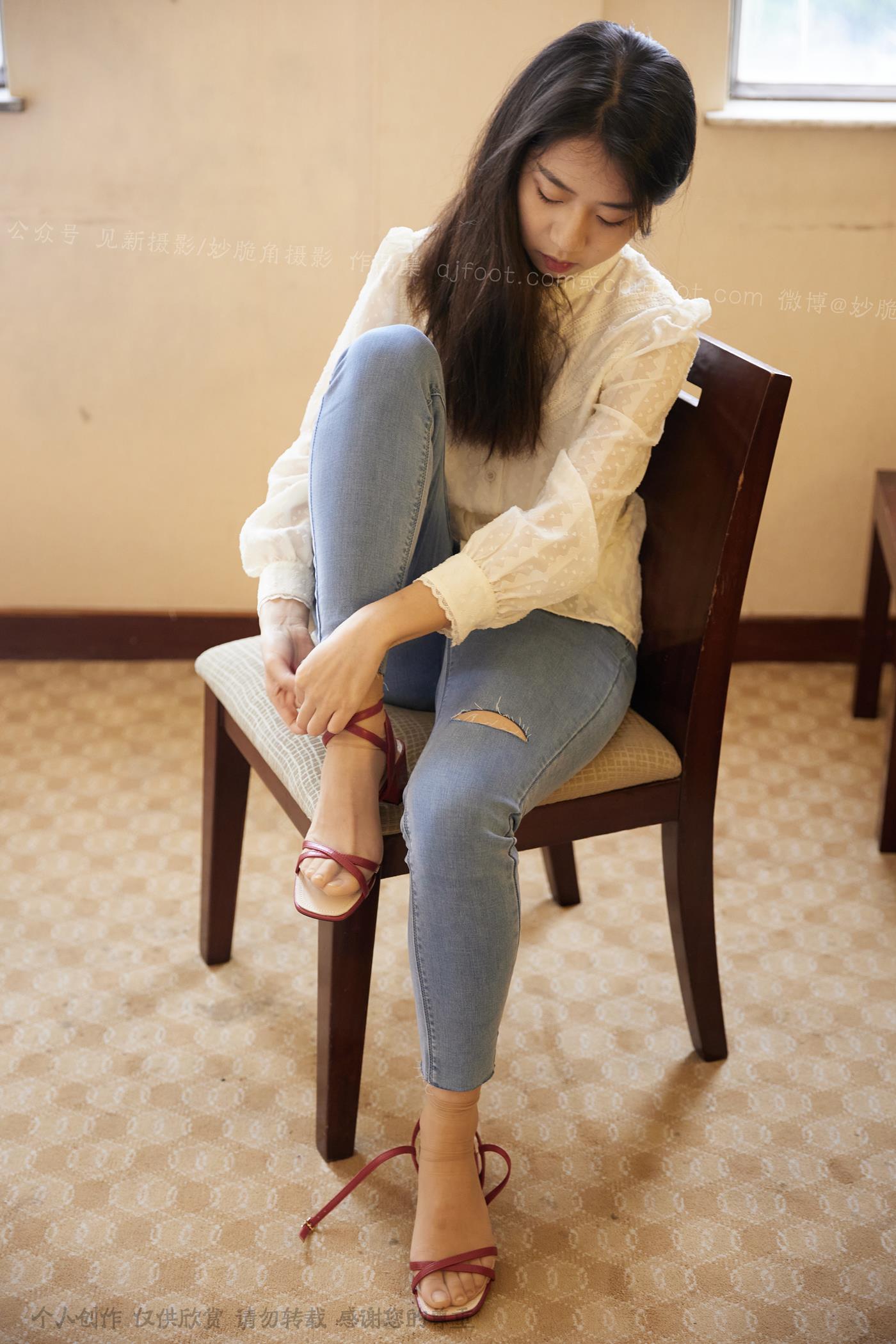 图片[20]-[见新摄影]NO.029 王家卫风格红色高跟鞋，质朴的生活气 (3) [57P] – 速更版-美库