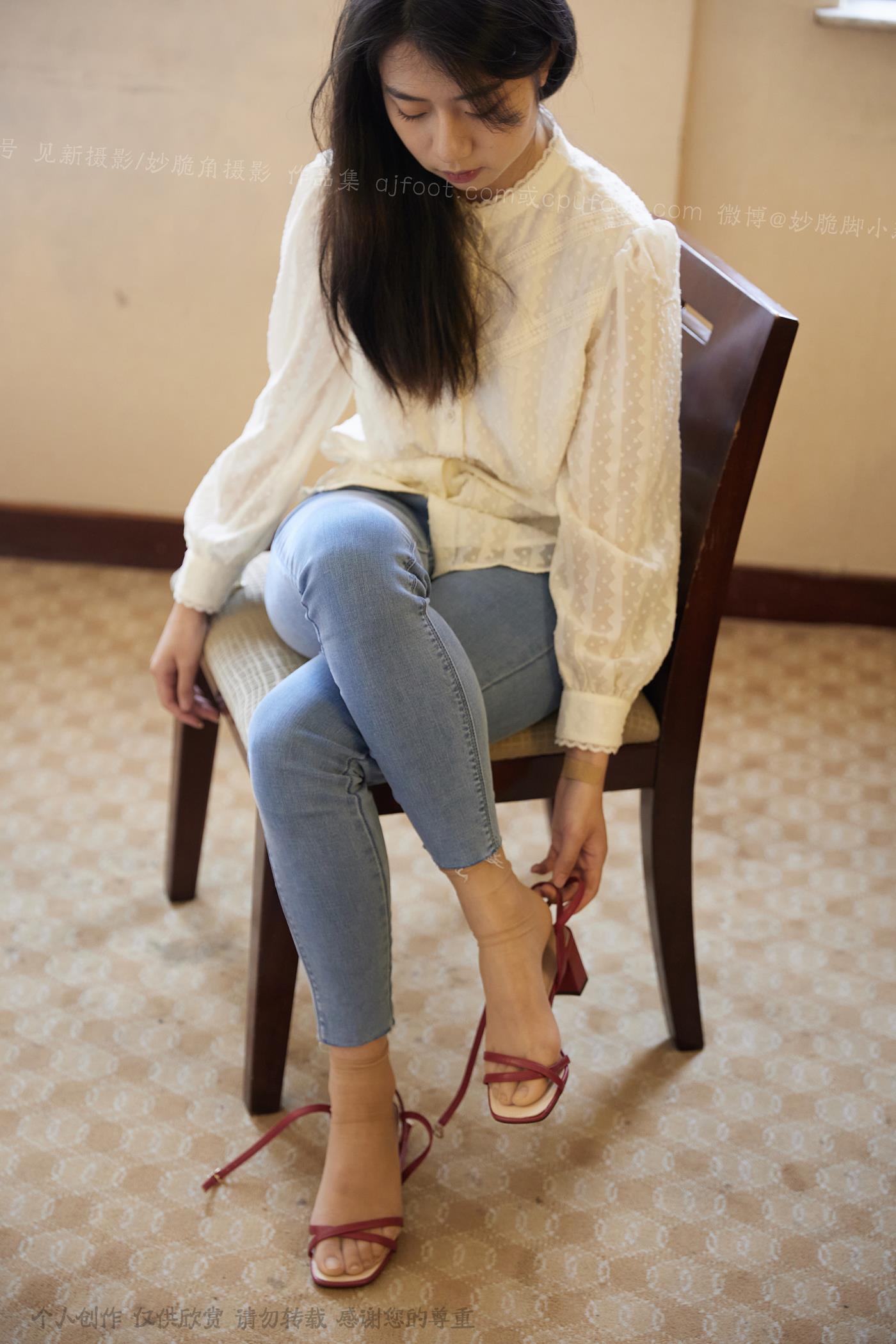 图片[25]-[见新摄影]NO.029 王家卫风格红色高跟鞋，质朴的生活气 (3) [57P] – 速更版-美库