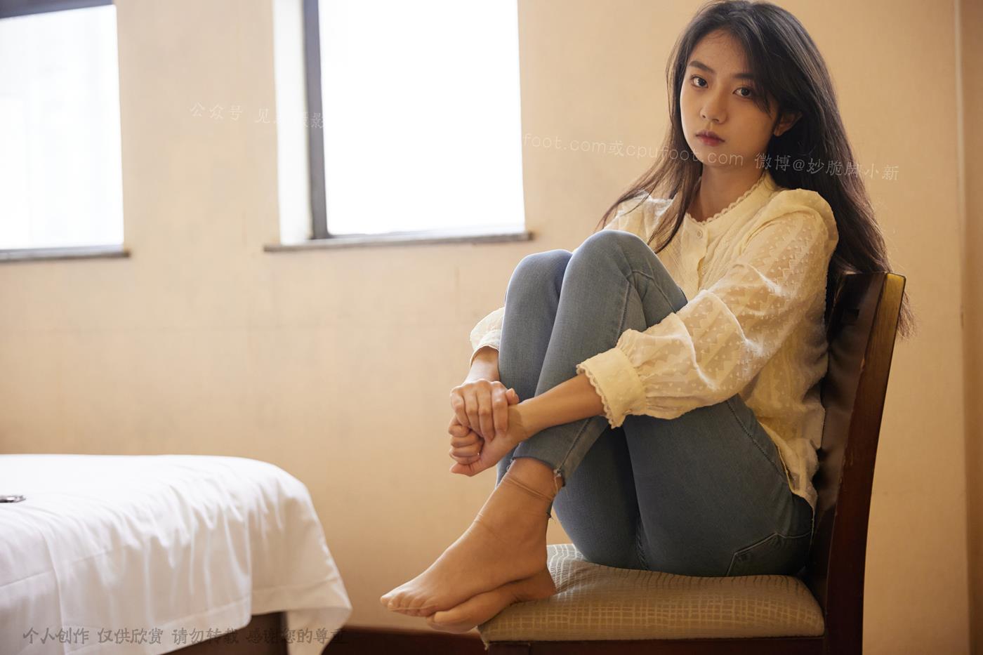 图片[33]-[见新摄影]NO.029 王家卫风格红色高跟鞋，质朴的生活气 (3) [57P] – 速更版-美库