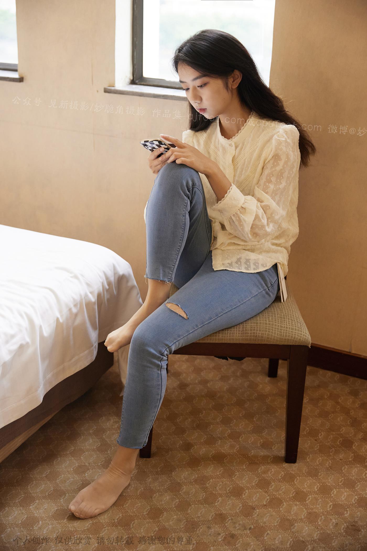 图片[38]-[见新摄影]NO.029 王家卫风格红色高跟鞋，质朴的生活气 (3) [57P] – 速更版-美库