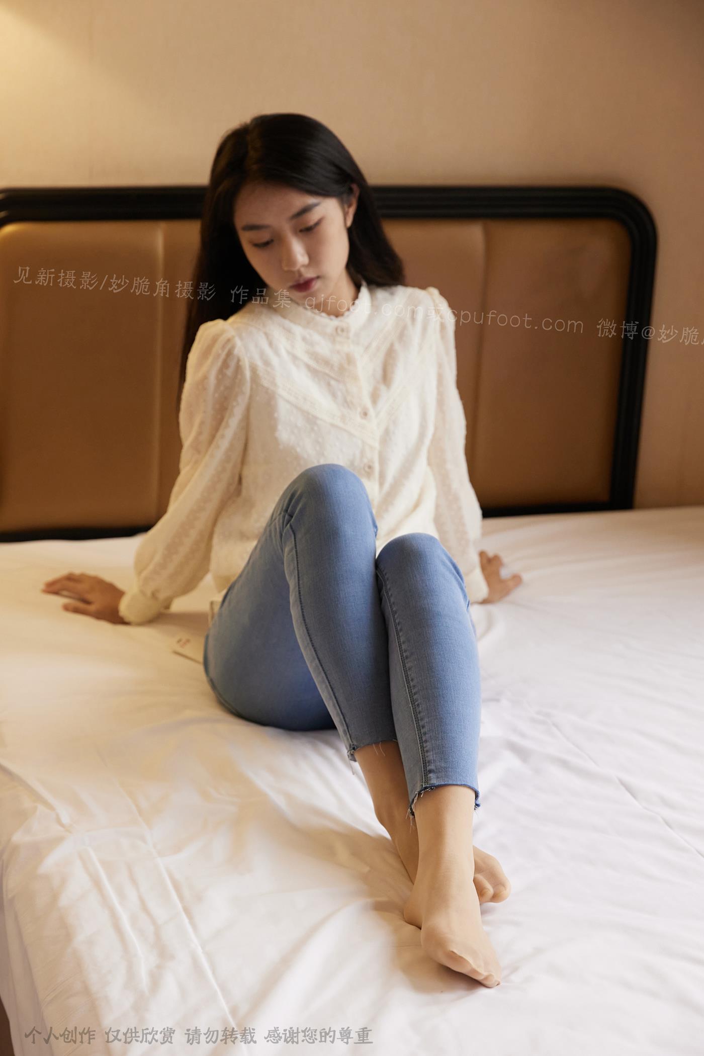 图片[41]-[见新摄影]NO.029 王家卫风格红色高跟鞋，质朴的生活气 (3) [57P] – 速更版-美库