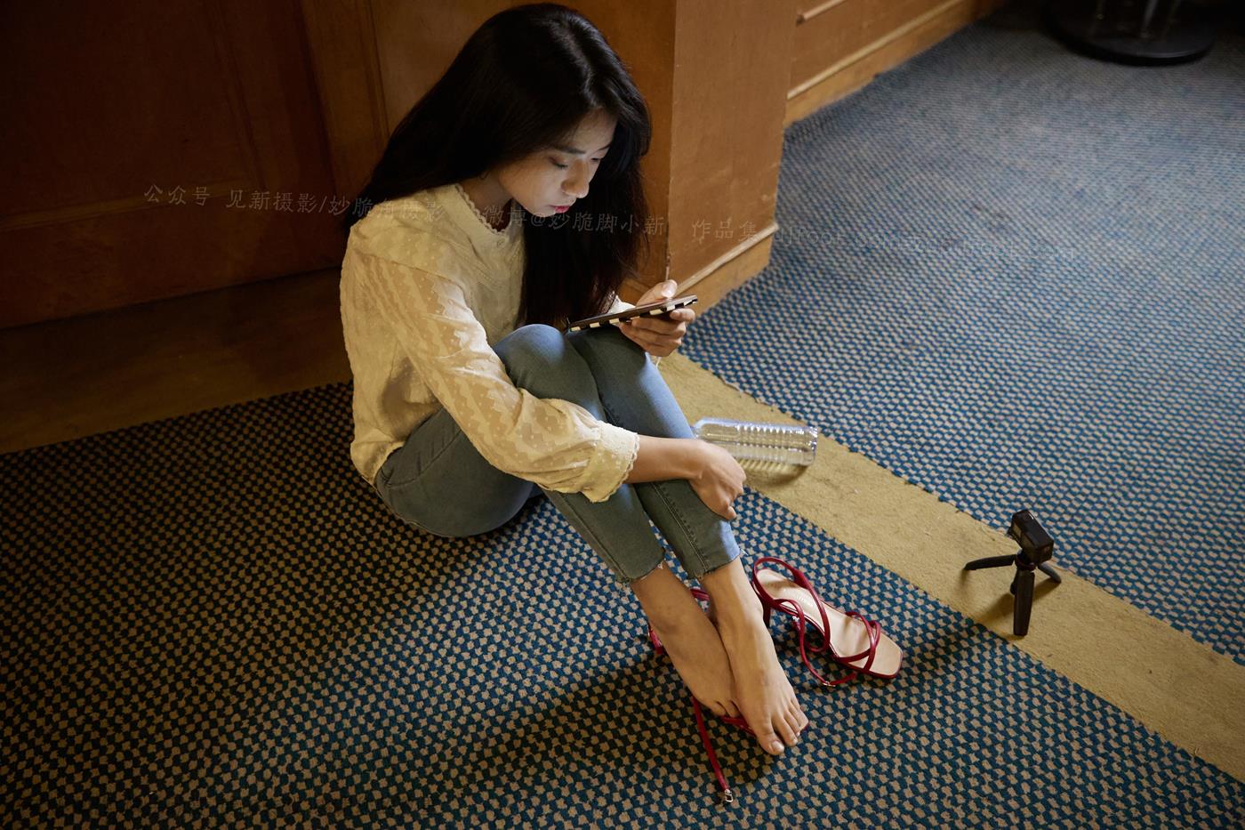 图片[49]-[见新摄影]NO.029 王家卫风格红色高跟鞋，质朴的生活气 (2) [88P] – 速更版-美库