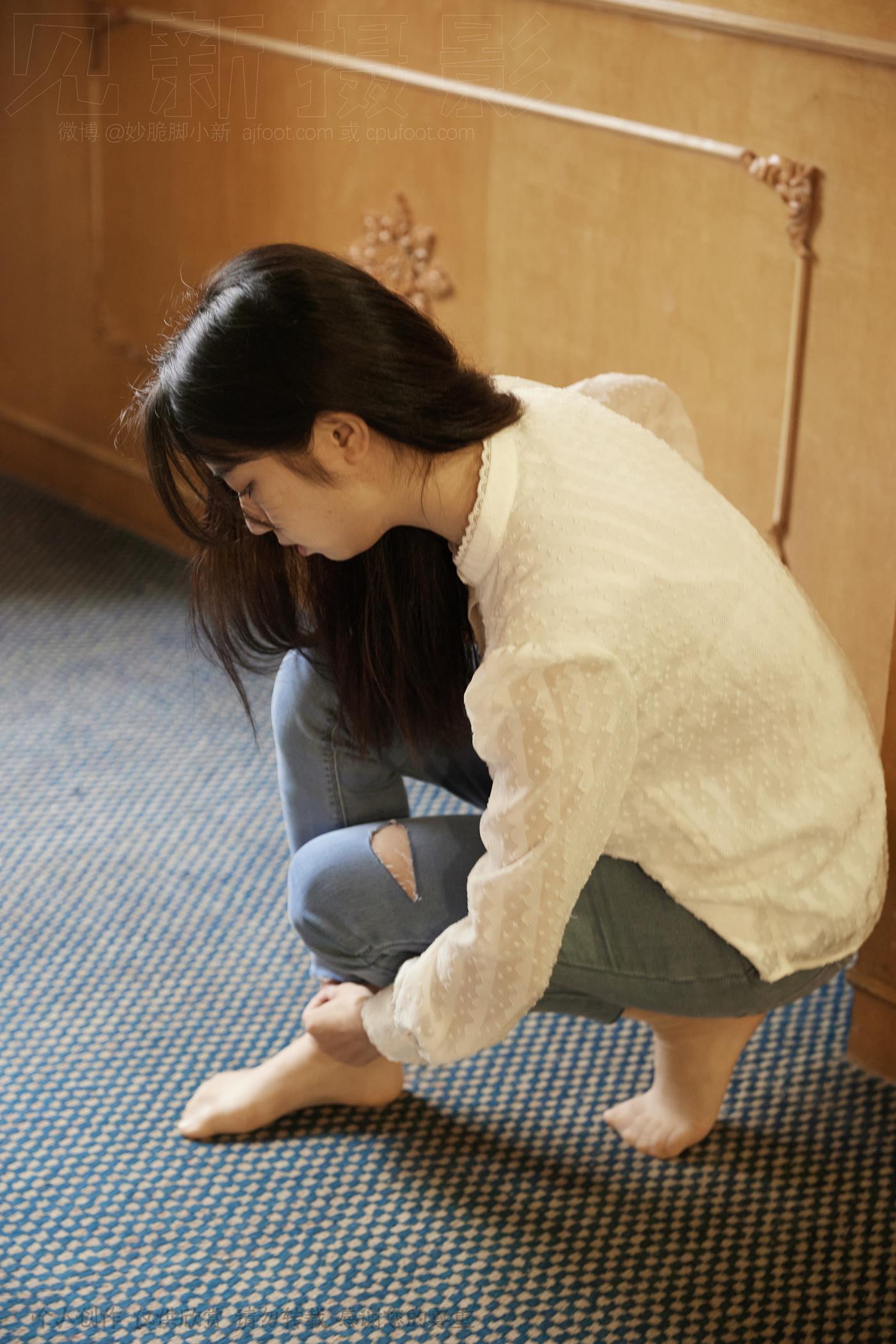 图片[56]-[见新摄影]NO.029 王家卫风格红色高跟鞋，质朴的生活气 (3) [57P] – 速更版-美库