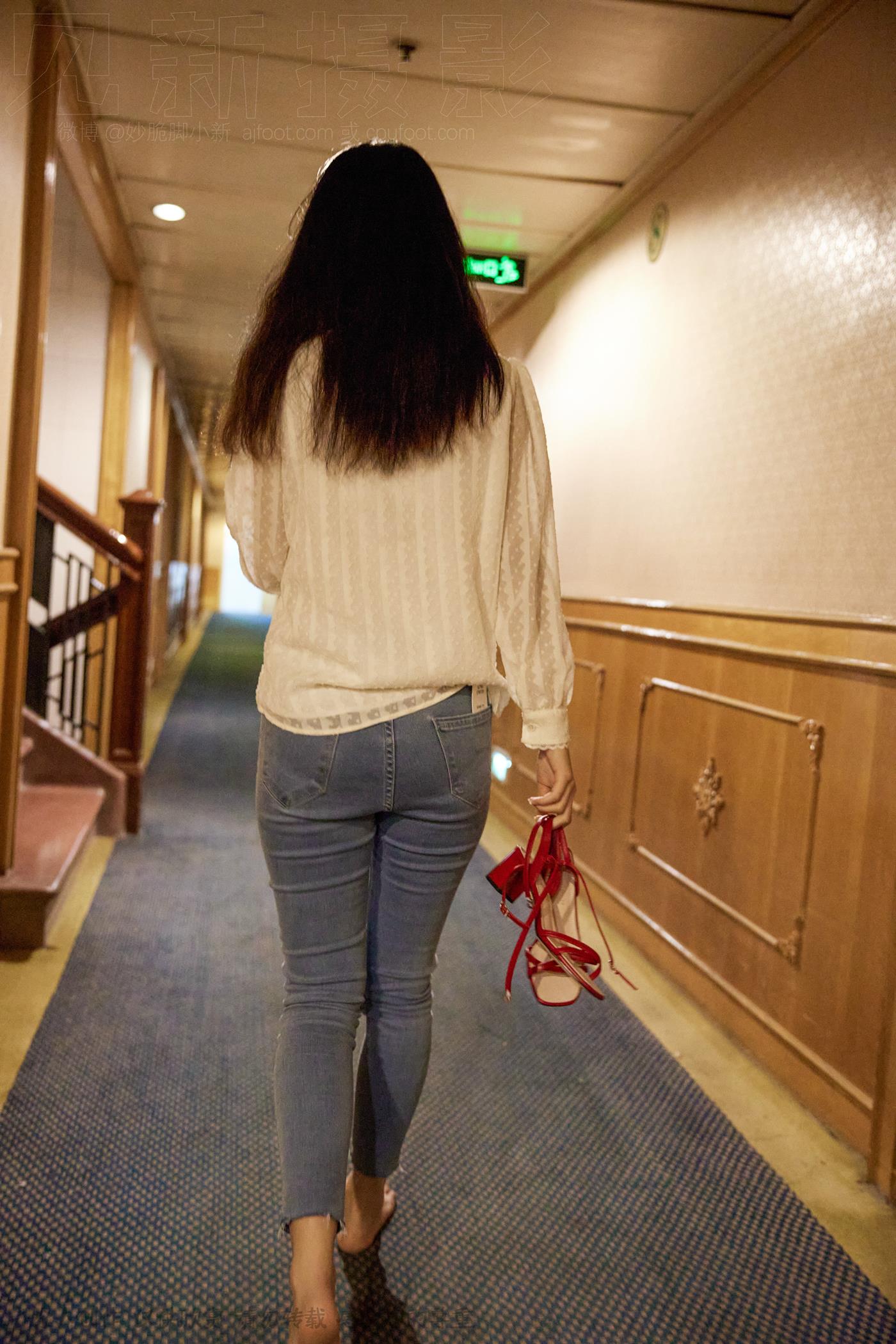 图片[57]-[见新摄影]NO.029 王家卫风格红色高跟鞋，质朴的生活气 (2) [88P] – 速更版-美库