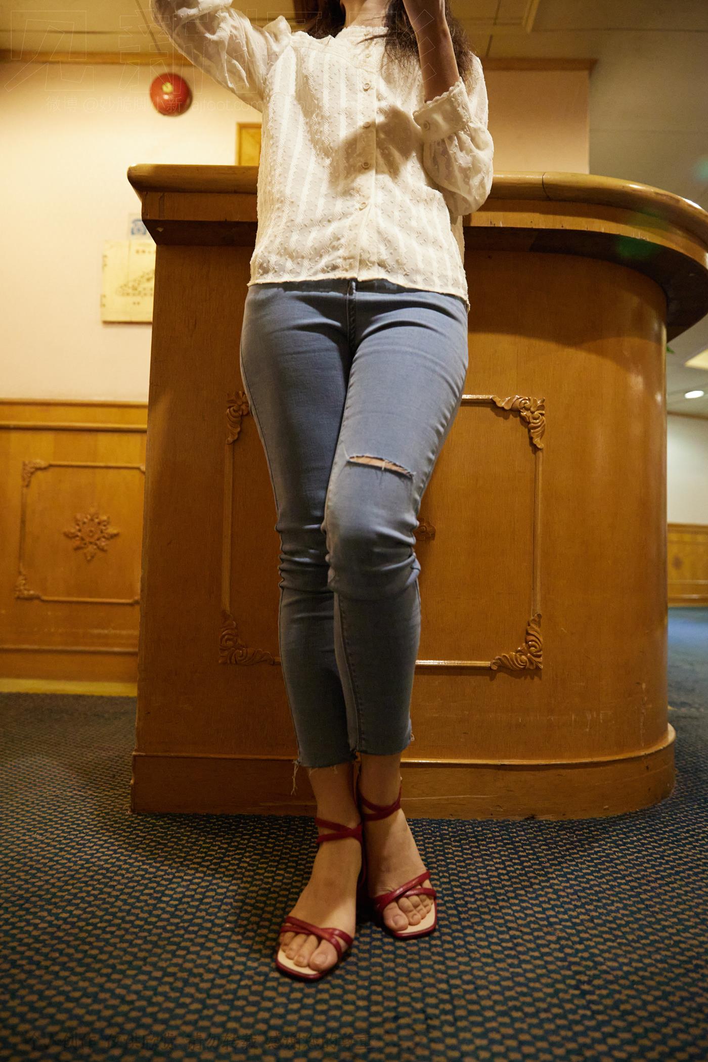 图片[78]-[见新摄影]NO.029 王家卫风格红色高跟鞋，质朴的生活气 (1) [88P] – 速更版-美库