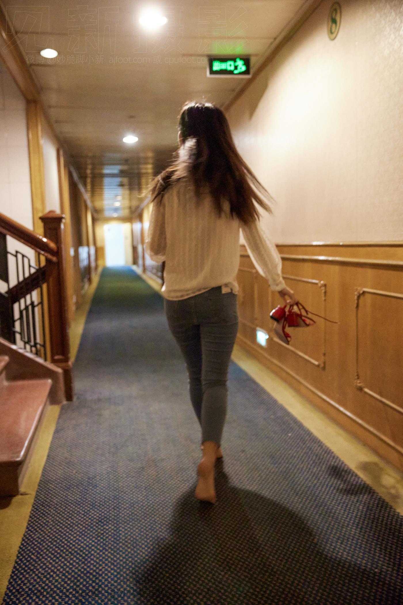 图片[60]-[见新摄影]NO.029 王家卫风格红色高跟鞋，质朴的生活气 (2) [88P] – 速更版-美库