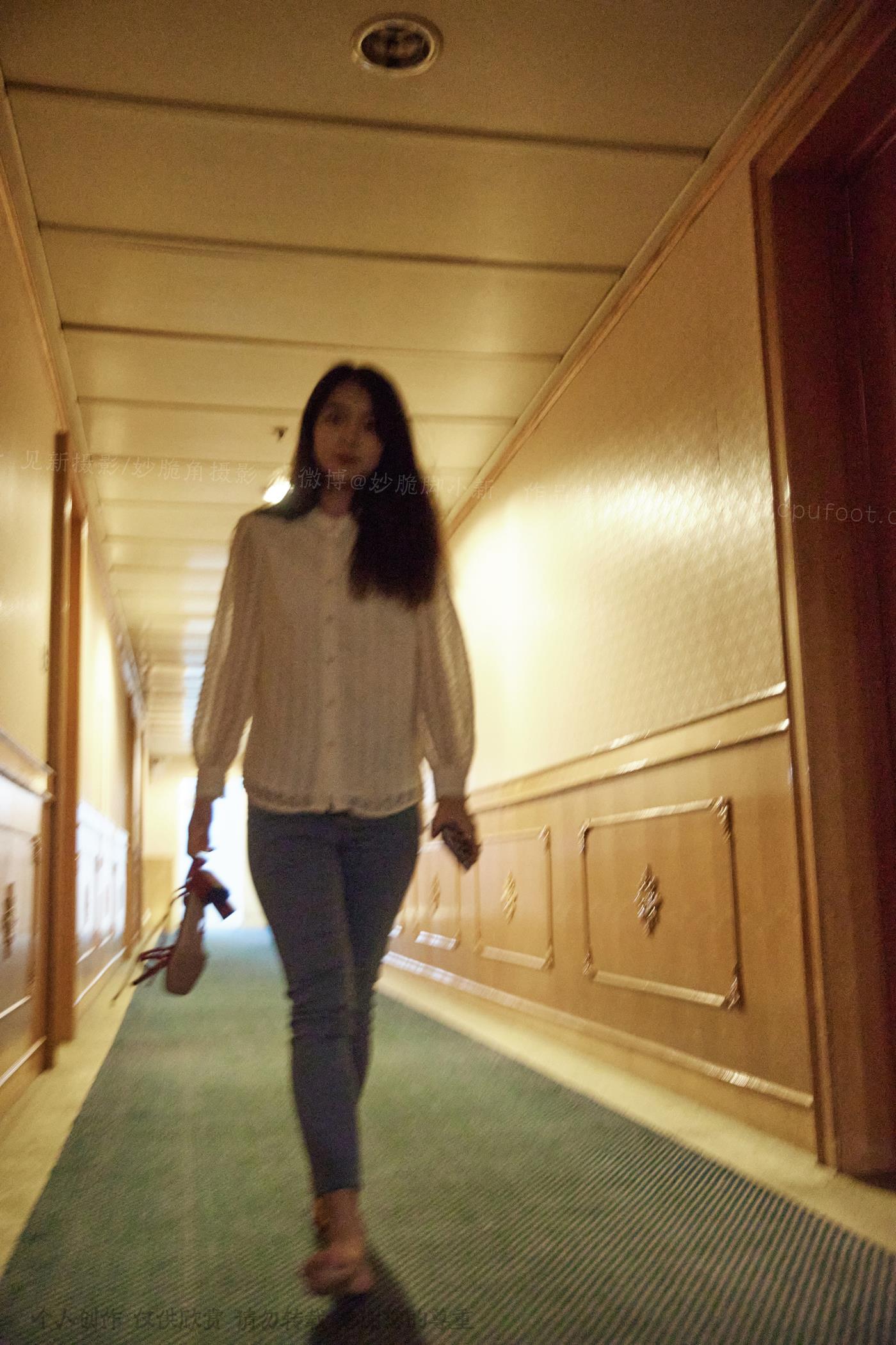 图片[72]-[见新摄影]NO.029 王家卫风格红色高跟鞋，质朴的生活气 (2) [88P] – 速更版-美库