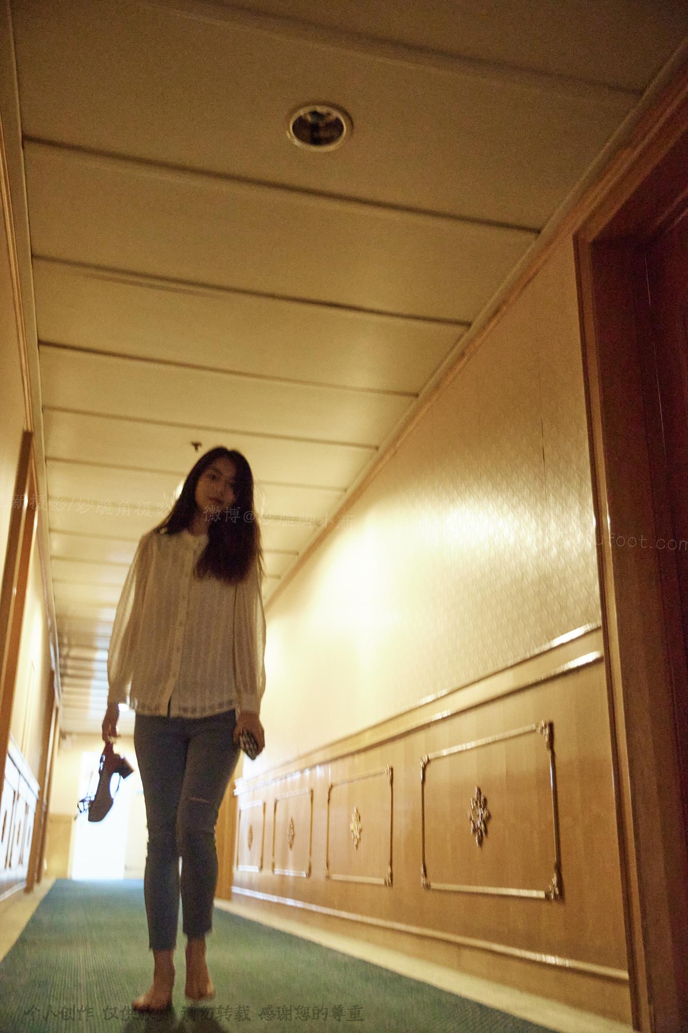 图片[74]-[见新摄影]NO.029 王家卫风格红色高跟鞋，质朴的生活气 (2) [88P] – 速更版-美库