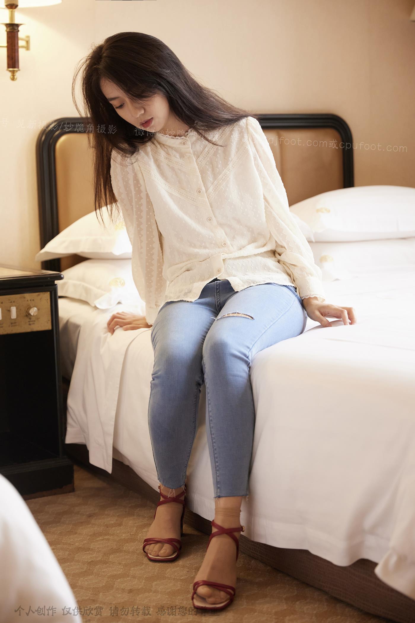 图片[89]-[见新摄影]NO.029 王家卫风格红色高跟鞋，质朴的生活气 (2) [88P] – 速更版-美库