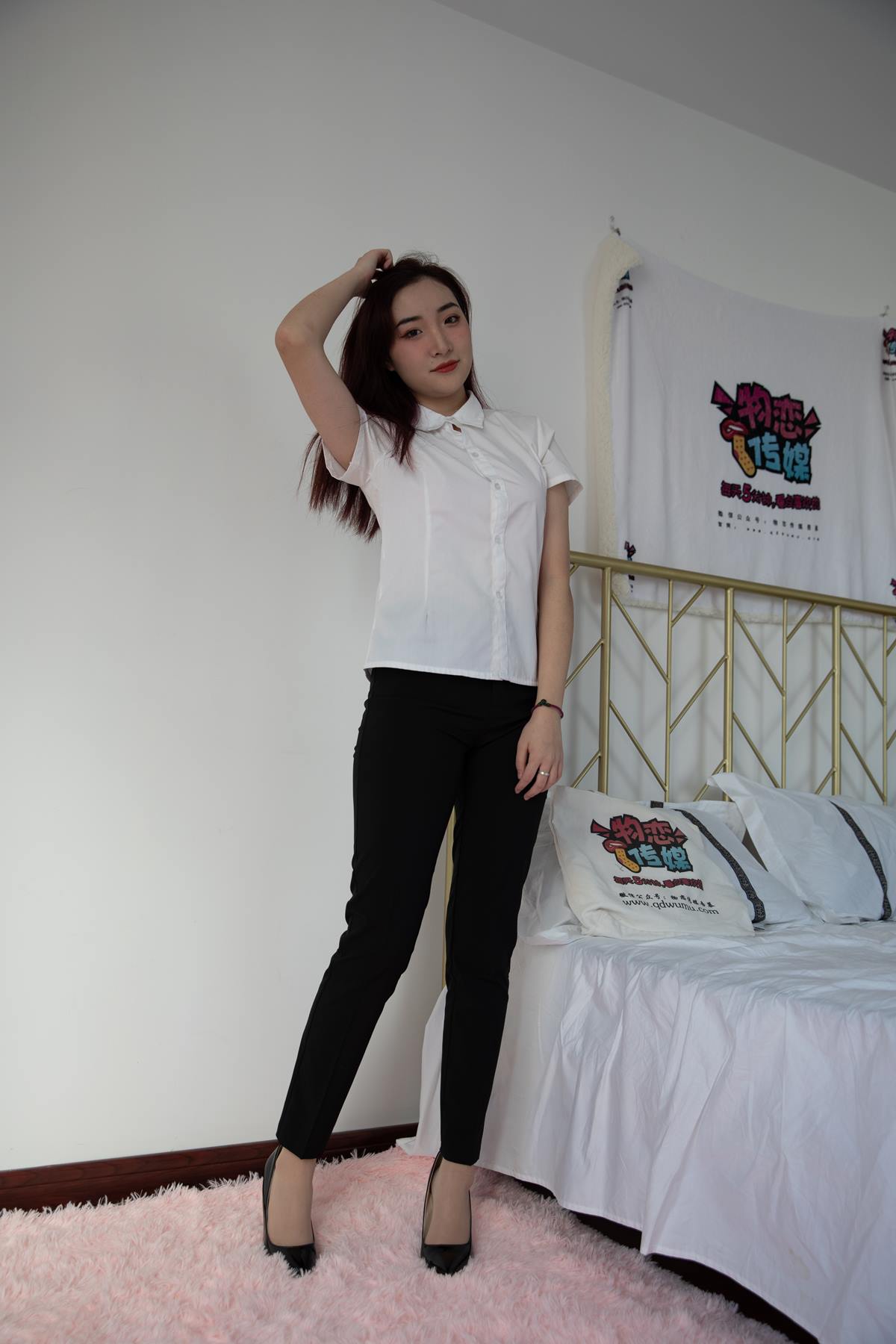 图片[20]-物恋传媒 NO.621 小晴-冬日梅林 (1) [84P] – 速更版-美库