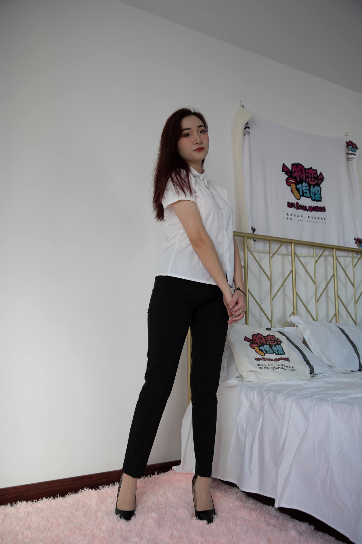 图片[25]-物恋传媒 NO.621 小晴-冬日梅林 (1) [84P] – 速更版-美库