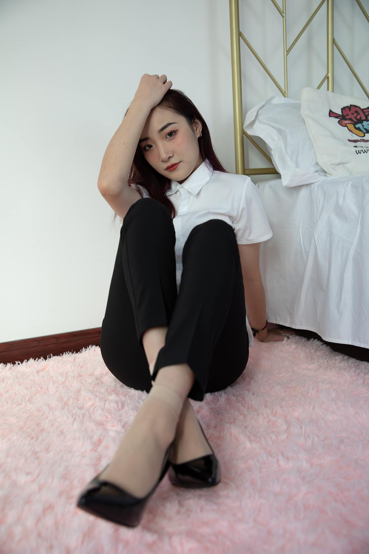 图片[46]-物恋传媒 NO.621 小晴-冬日梅林 (1) [84P] – 速更版-美库