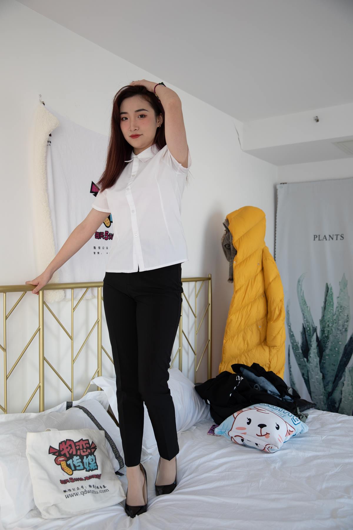 图片[55]-物恋传媒 NO.621 小晴-冬日梅林 (1) [84P] – 速更版-美库