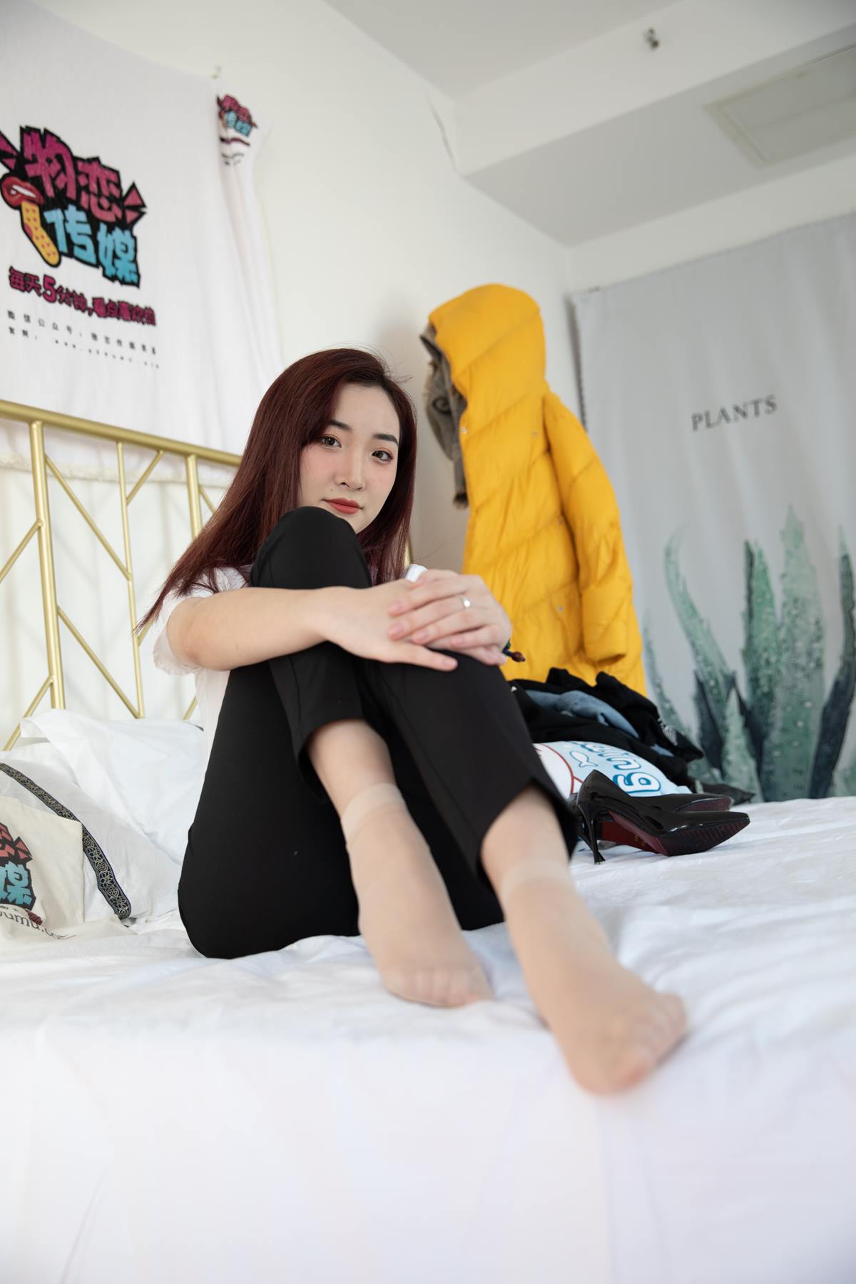 图片[22]-物恋传媒 NO.621 小晴-冬日梅林 (2) [79P] – 速更版-美库