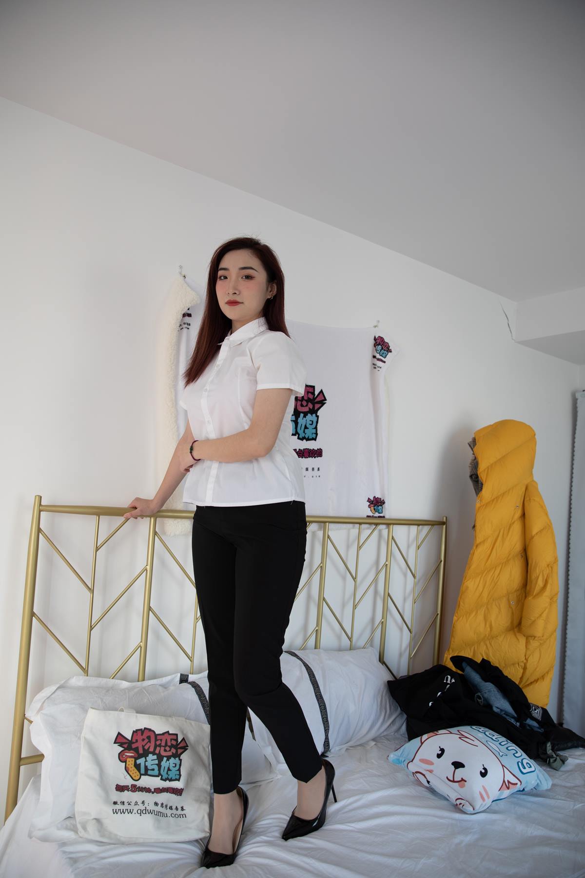 图片[58]-物恋传媒 NO.621 小晴-冬日梅林 (1) [84P] – 速更版-美库