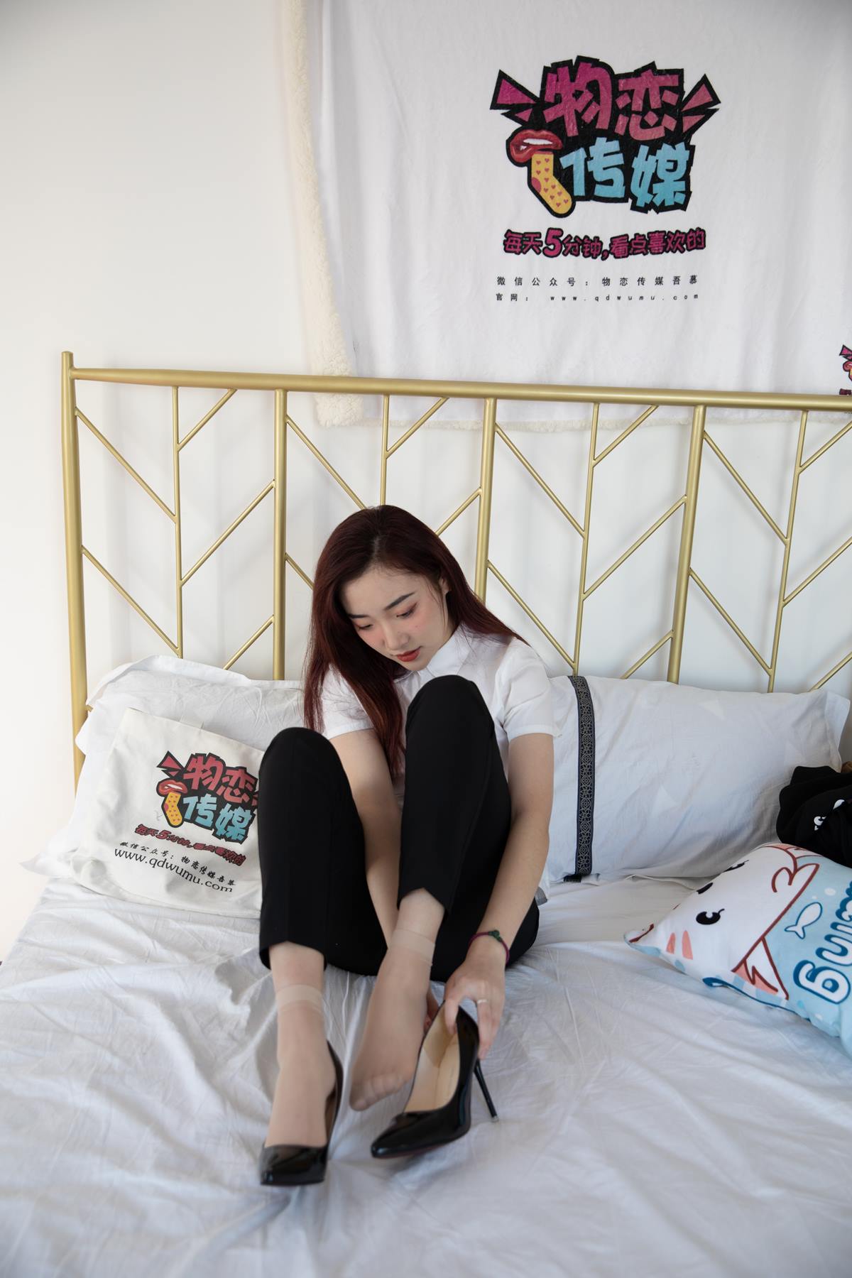 图片[85]-物恋传媒 NO.621 小晴-冬日梅林 (1) [84P] – 速更版-美库