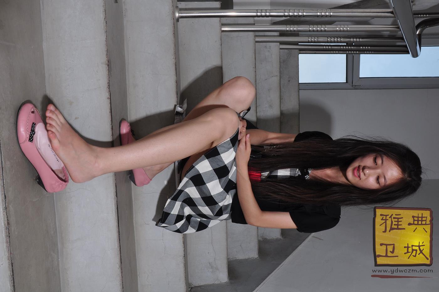 图片[24]-雅典卫城  黑白格子裙 2010-001 [45P] – 速更版-美库