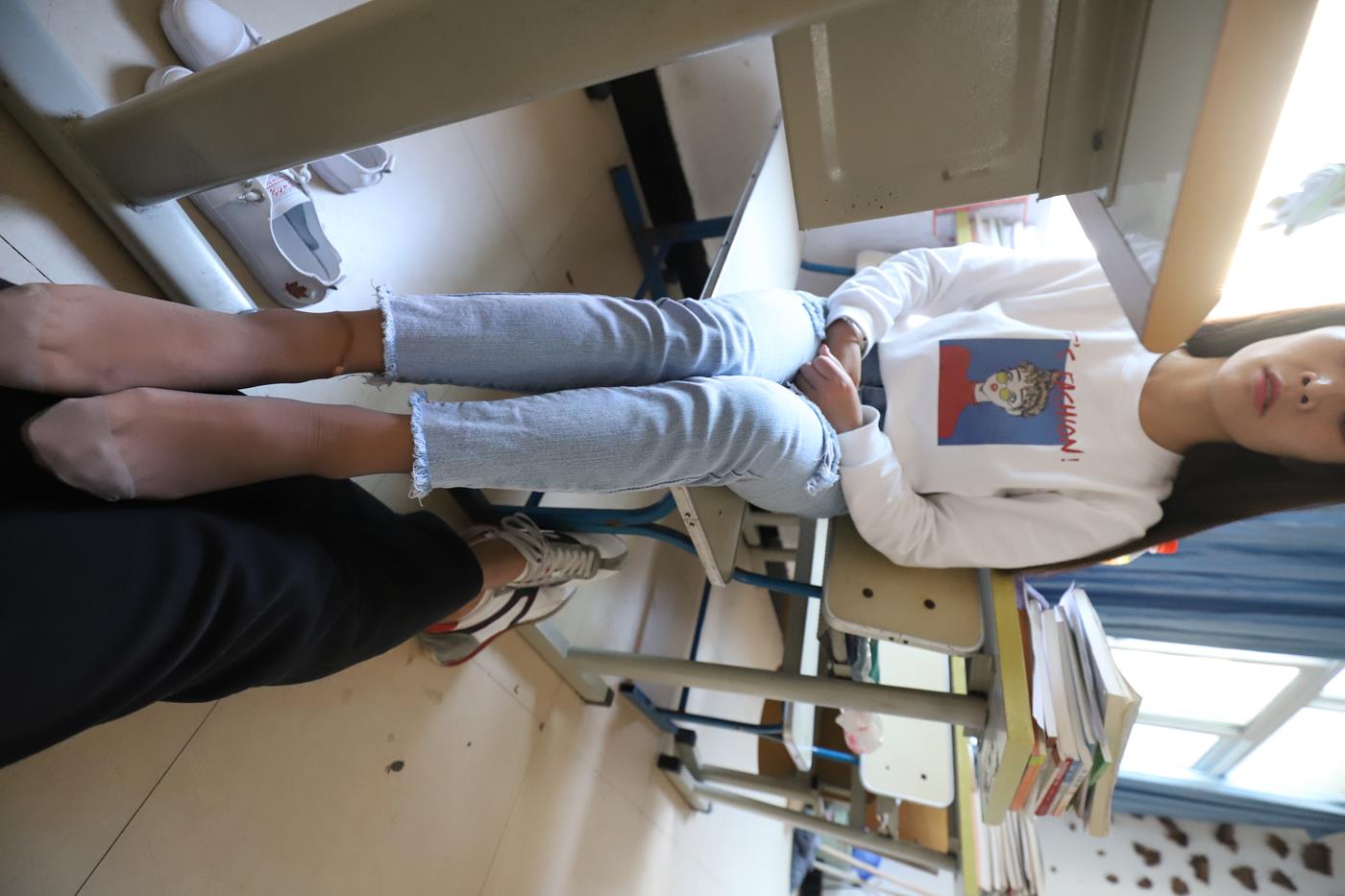 图片[18]-大西瓜爱牙膏-2019 10月活动 模特2（二） 牛仔裤里薄肉丝 (1) [88P] – 速更版-美库