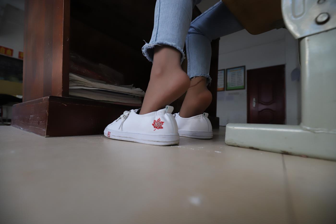 图片[22]-大西瓜爱牙膏-2019 10月活动 模特2（二） 牛仔裤里薄肉丝 (1) [88P] – 速更版-美库