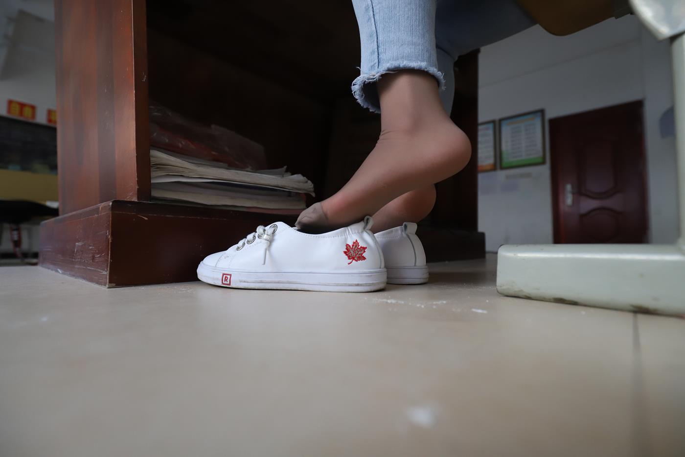 图片[24]-大西瓜爱牙膏-2019 10月活动 模特2（二） 牛仔裤里薄肉丝 (1) [88P] – 速更版-美库