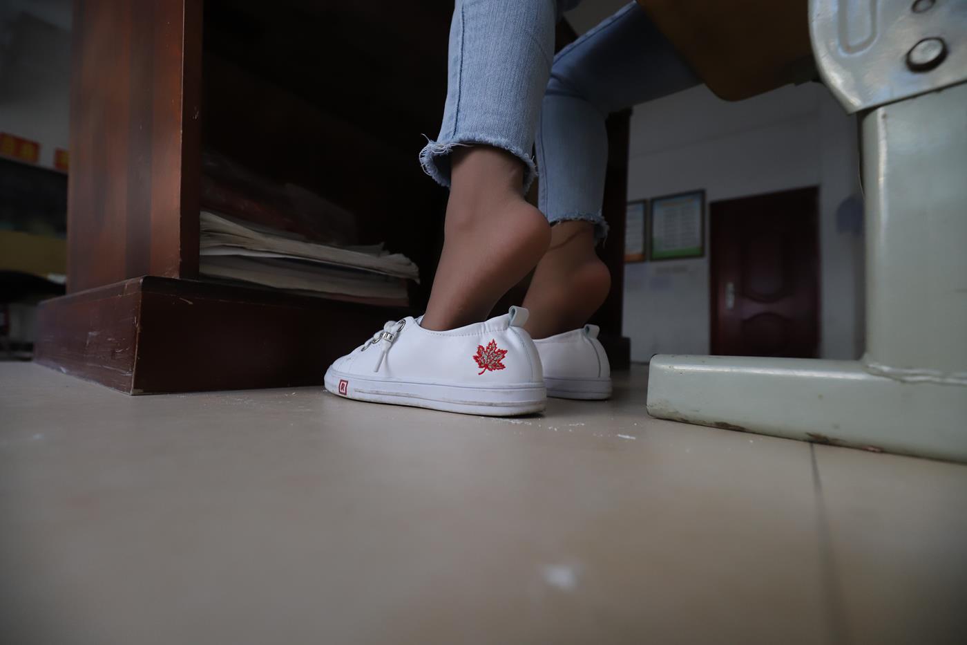 图片[23]-大西瓜爱牙膏-2019 10月活动 模特2（二） 牛仔裤里薄肉丝 (1) [88P] – 速更版-美库