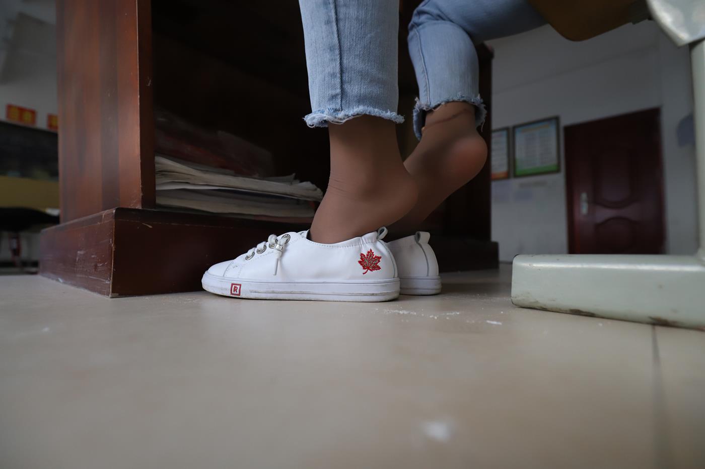 图片[26]-大西瓜爱牙膏-2019 10月活动 模特2（二） 牛仔裤里薄肉丝 (1) [88P] – 速更版-美库