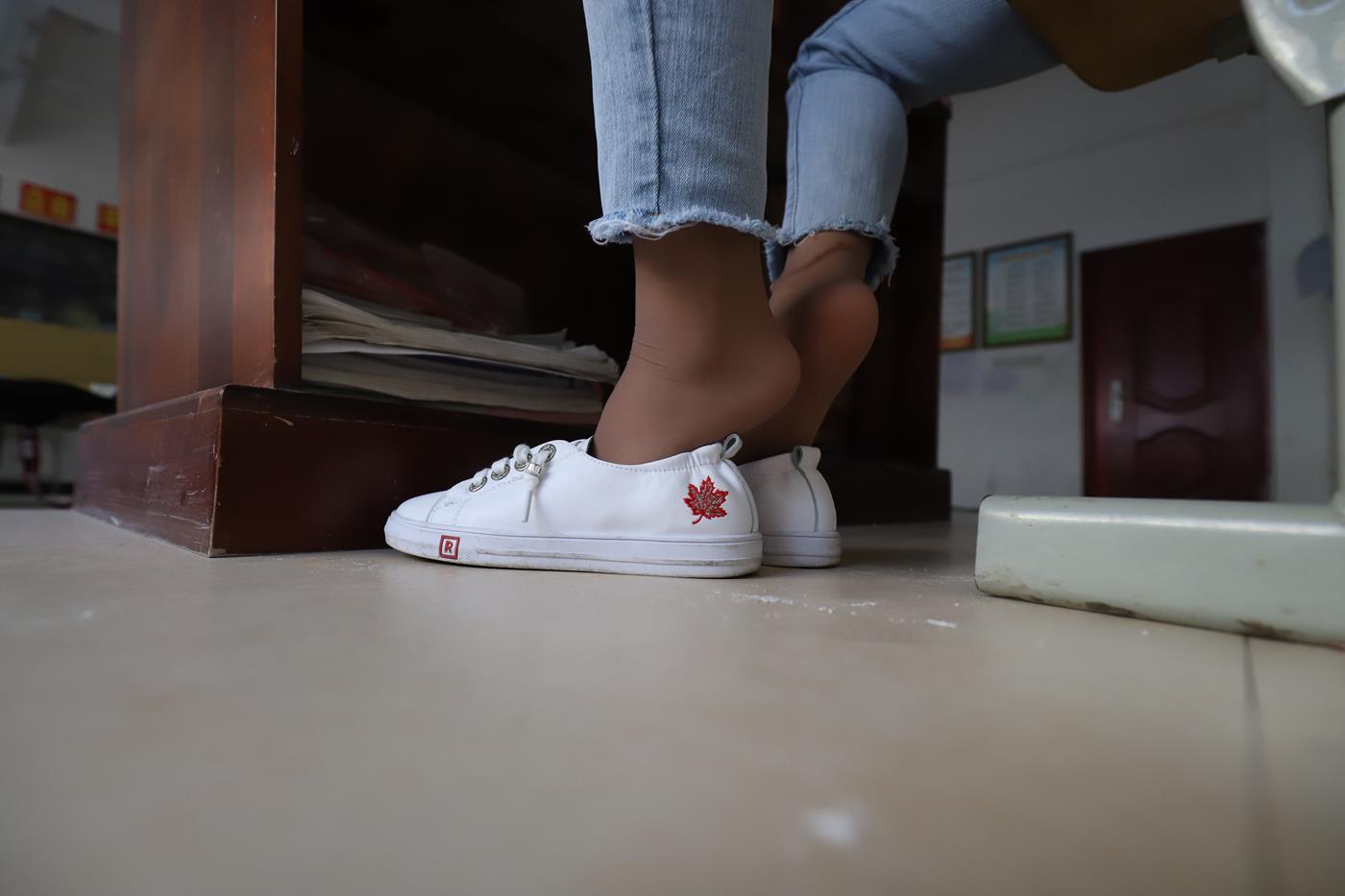 图片[27]-大西瓜爱牙膏-2019 10月活动 模特2（二） 牛仔裤里薄肉丝 (1) [88P] – 速更版-美库