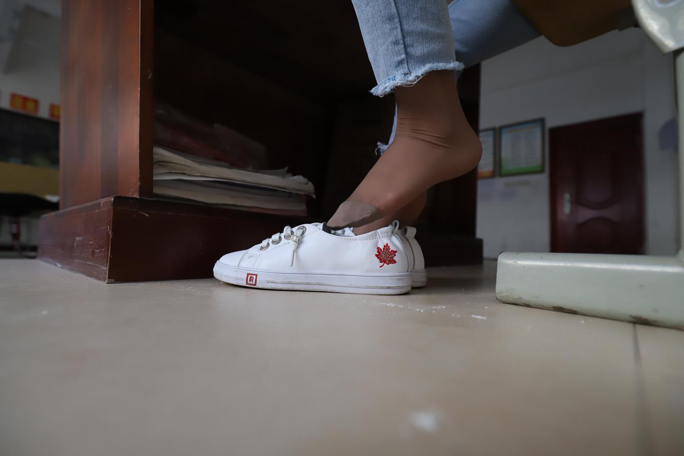 图片[30]-大西瓜爱牙膏-2019 10月活动 模特2（二） 牛仔裤里薄肉丝 (1) [88P] – 速更版-美库