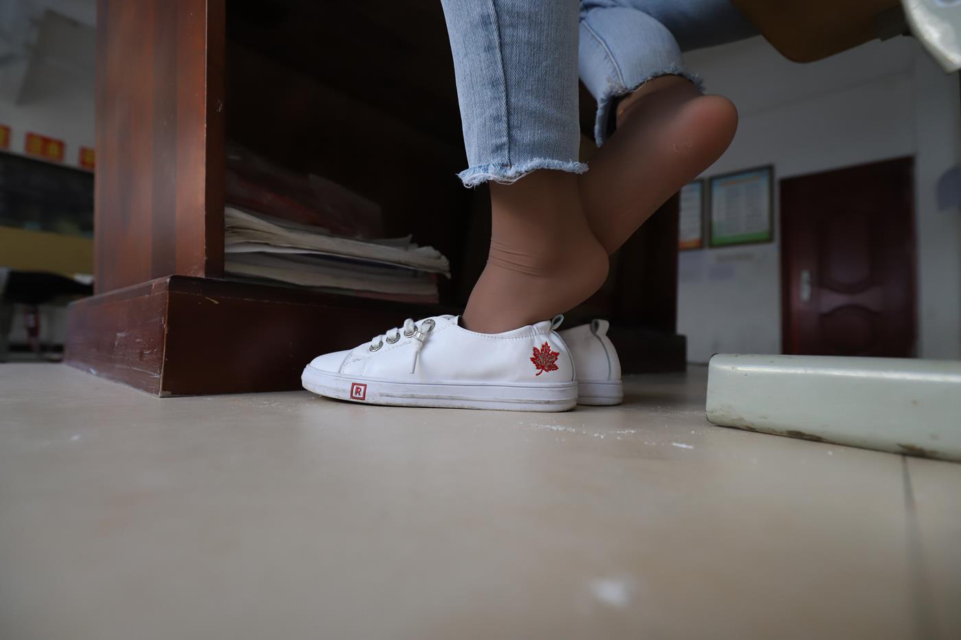 图片[32]-大西瓜爱牙膏-2019 10月活动 模特2（二） 牛仔裤里薄肉丝 (1) [88P] – 速更版-美库