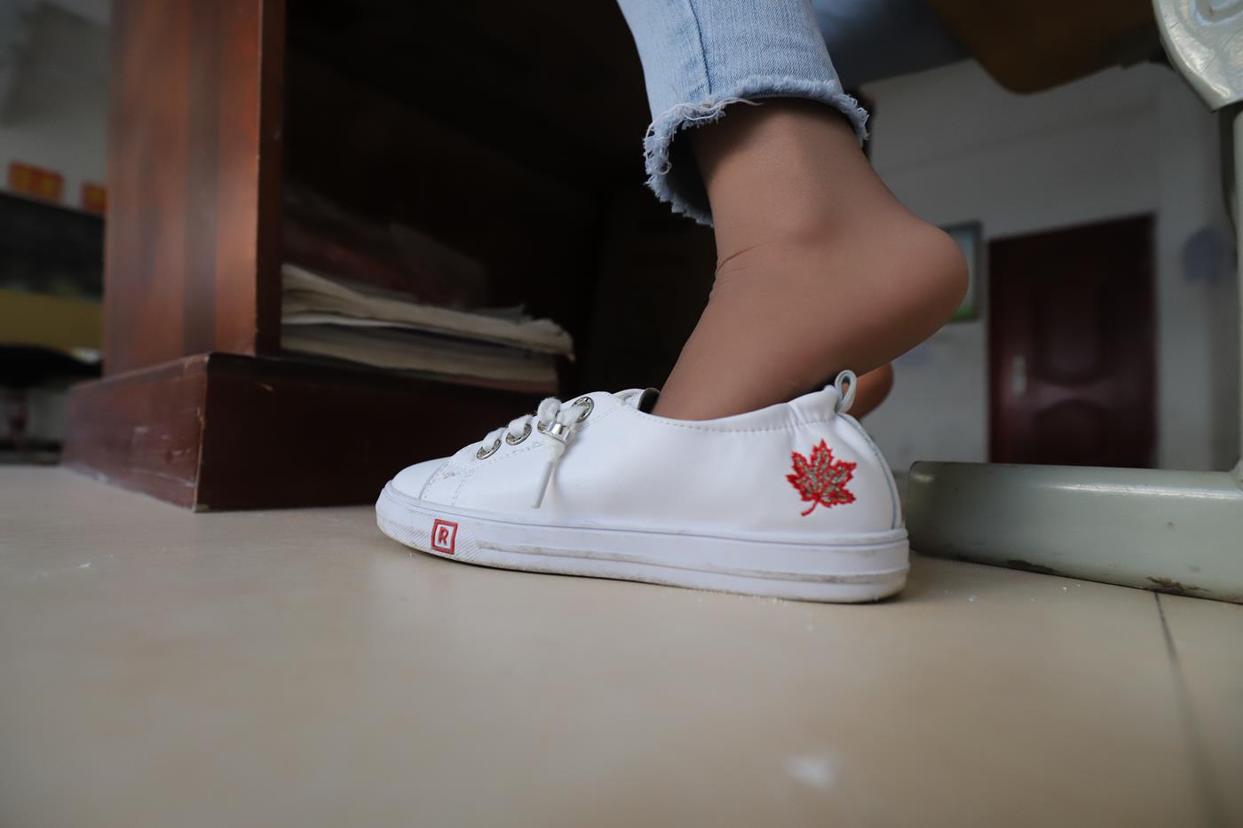 图片[41]-大西瓜爱牙膏-2019 10月活动 模特2（二） 牛仔裤里薄肉丝 (1) [88P] – 速更版-美库