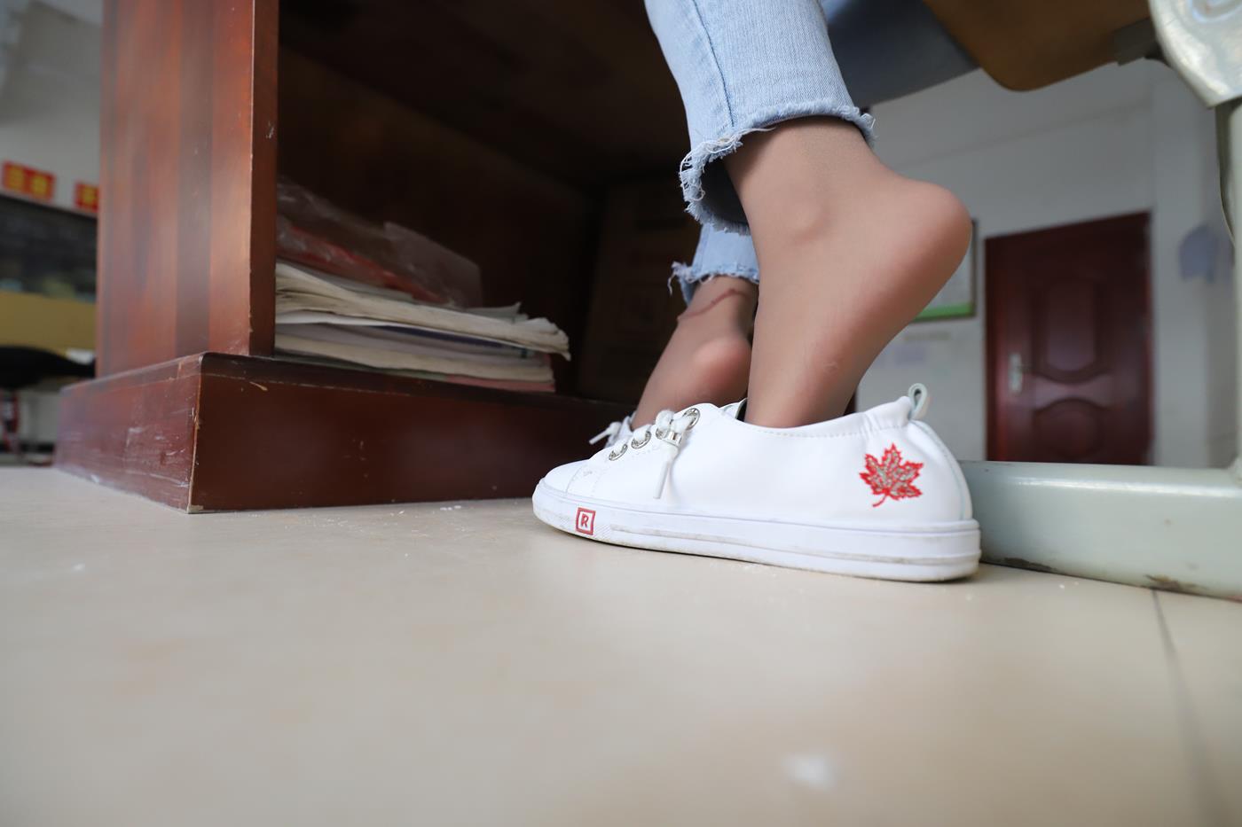 图片[43]-大西瓜爱牙膏-2019 10月活动 模特2（二） 牛仔裤里薄肉丝 (1) [88P] – 速更版-美库