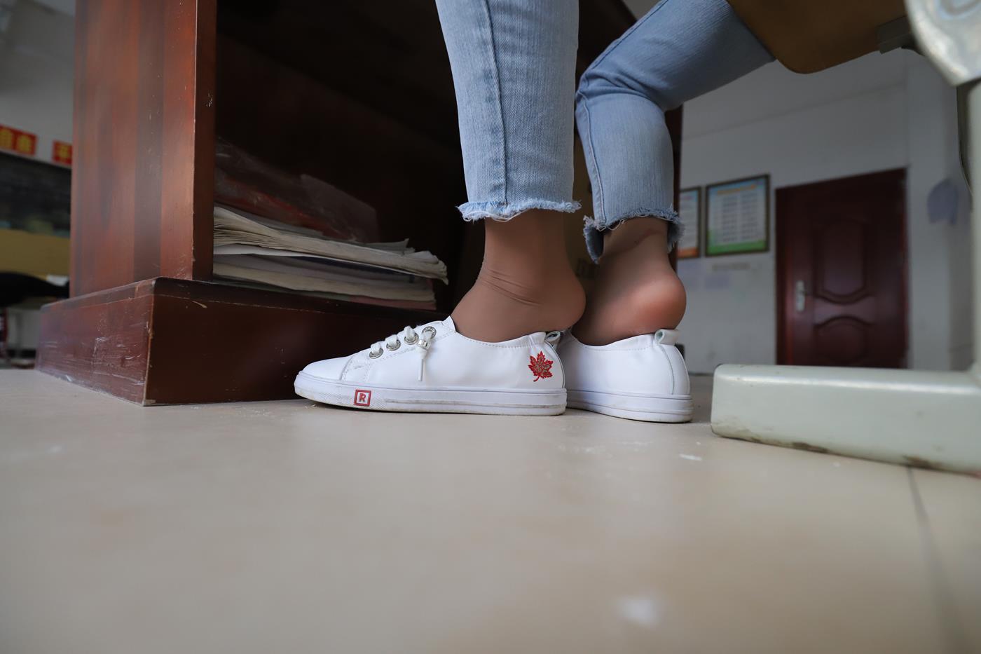 图片[46]-大西瓜爱牙膏-2019 10月活动 模特2（二） 牛仔裤里薄肉丝 (1) [88P] – 速更版-美库