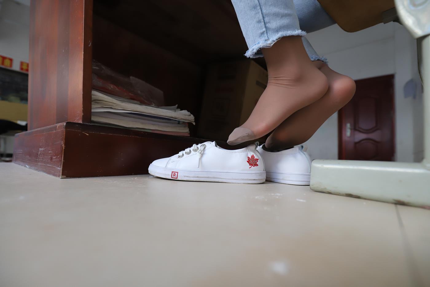 图片[48]-大西瓜爱牙膏-2019 10月活动 模特2（二） 牛仔裤里薄肉丝 (1) [88P] – 速更版-美库