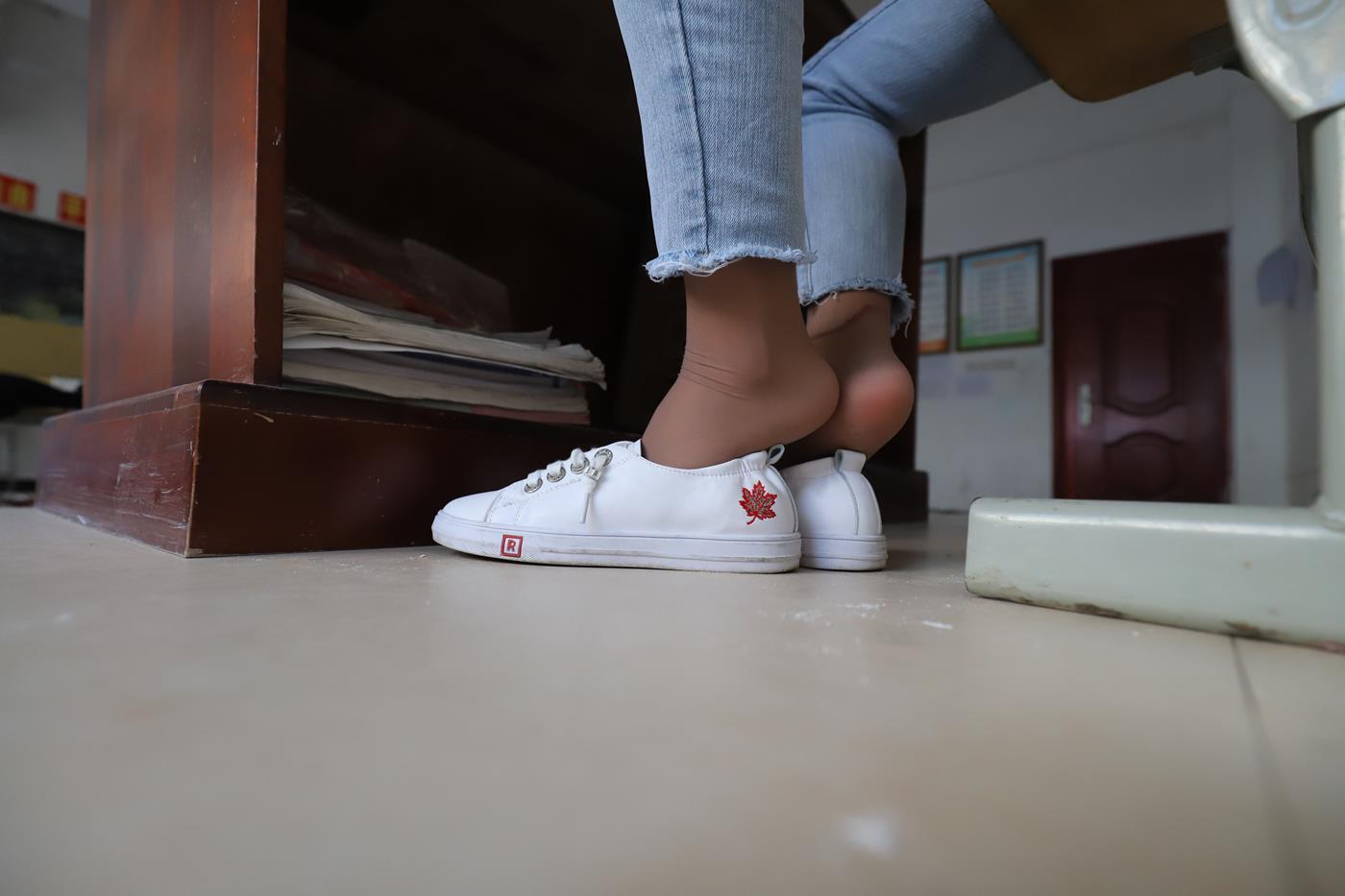 图片[49]-大西瓜爱牙膏-2019 10月活动 模特2（二） 牛仔裤里薄肉丝 (1) [88P] – 速更版-美库