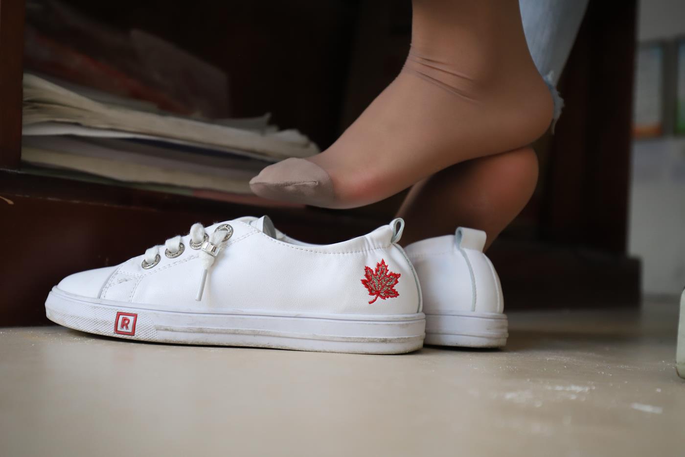 图片[56]-大西瓜爱牙膏-2019 10月活动 模特2（二） 牛仔裤里薄肉丝 (1) [88P] – 速更版-美库