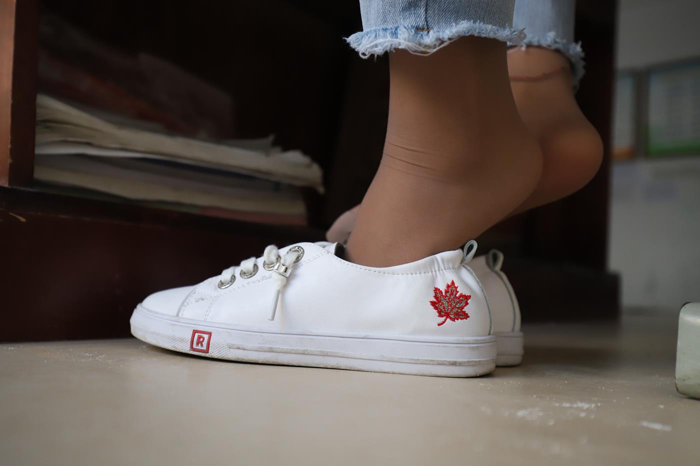 图片[63]-大西瓜爱牙膏-2019 10月活动 模特2（二） 牛仔裤里薄肉丝 (1) [88P] – 速更版-美库