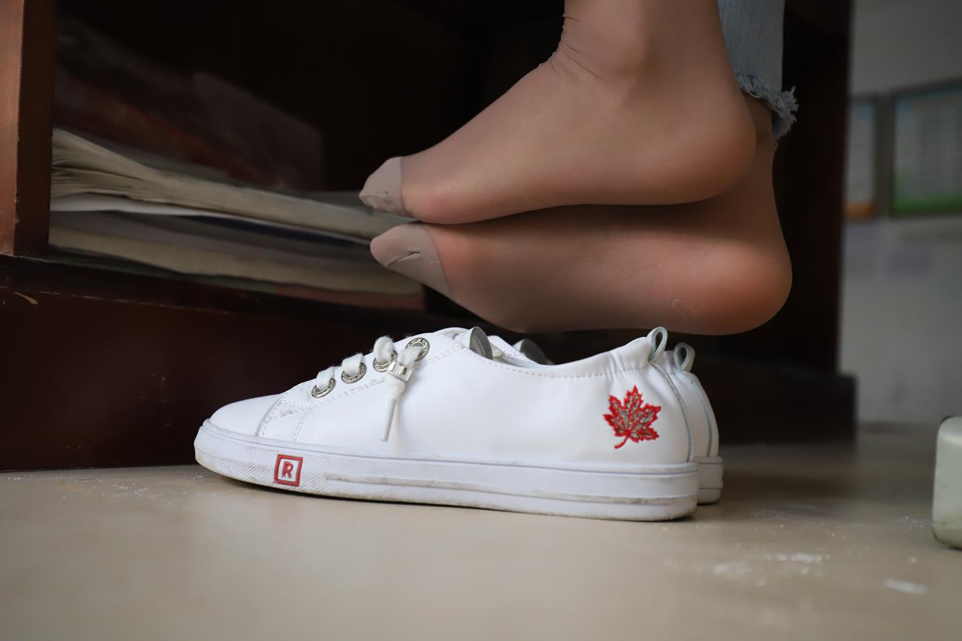 图片[65]-大西瓜爱牙膏-2019 10月活动 模特2（二） 牛仔裤里薄肉丝 (1) [88P] – 速更版-美库