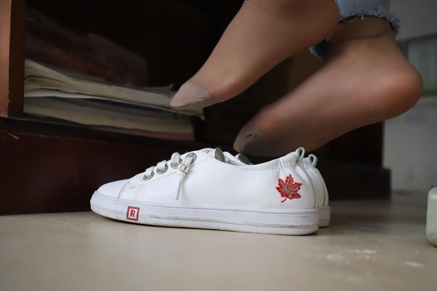 图片[71]-大西瓜爱牙膏-2019 10月活动 模特2（二） 牛仔裤里薄肉丝 (1) [88P] – 速更版-美库