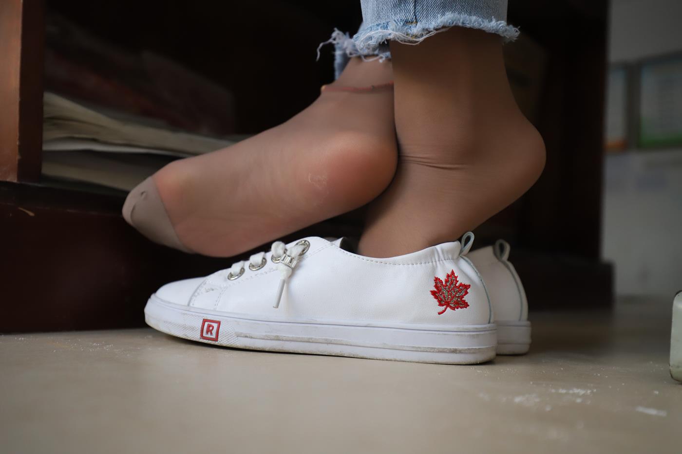 图片[85]-大西瓜爱牙膏-2019 10月活动 模特2（二） 牛仔裤里薄肉丝 (1) [88P] – 速更版-美库