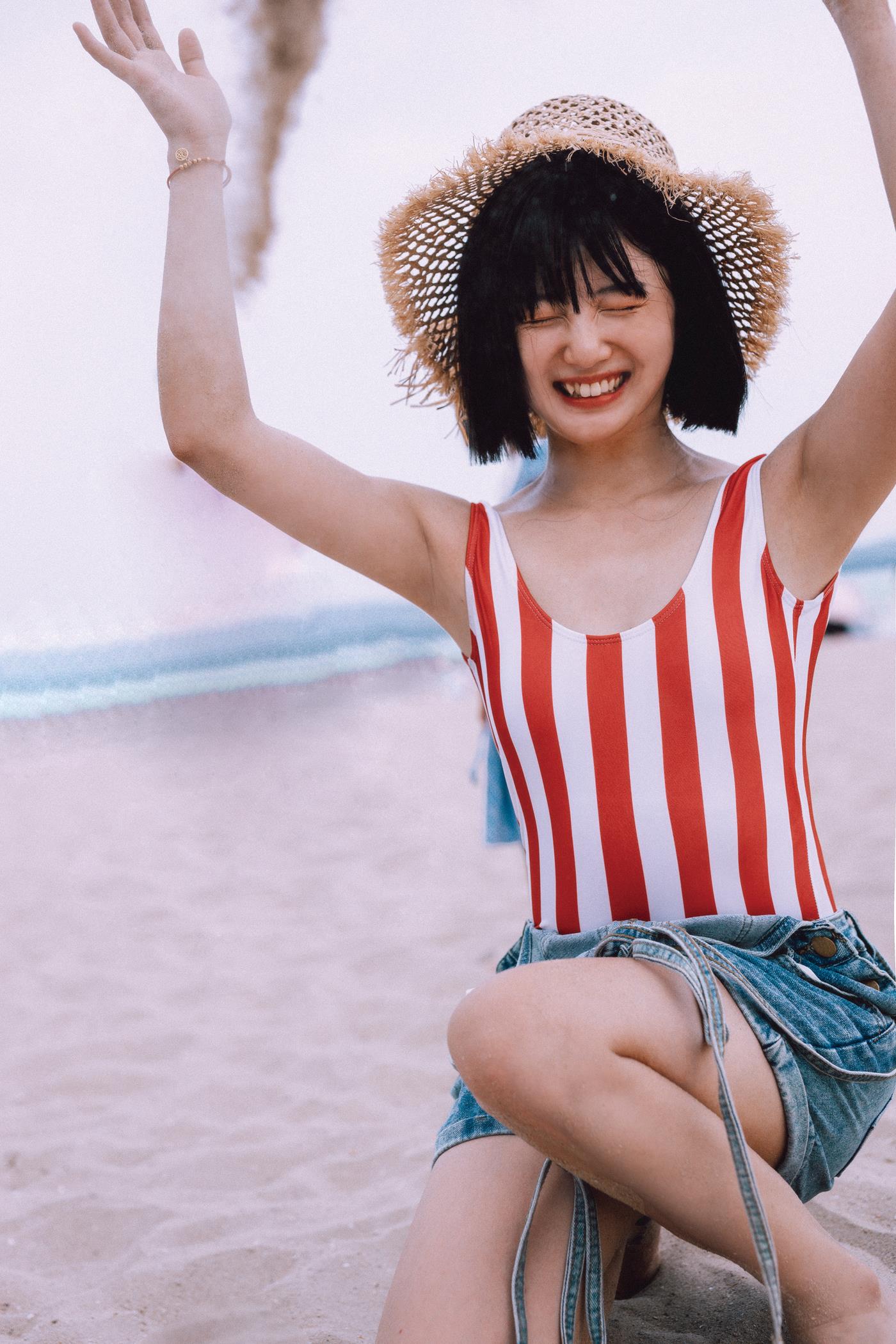 图片[43]-[YITUYU艺图语] 2021.11.24 红色沙滩少女 黎美汐 [42P] – 速更版-美库