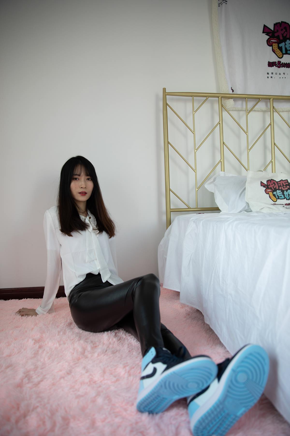 图片[24]-物恋传媒 NO.622 猫耳-蓝色的月亮 (1) [84P] – 速更版-美库