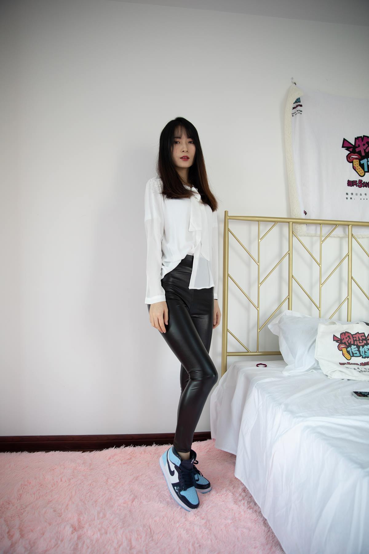 图片[33]-物恋传媒 NO.622 猫耳-蓝色的月亮 (1) [84P] – 速更版-美库