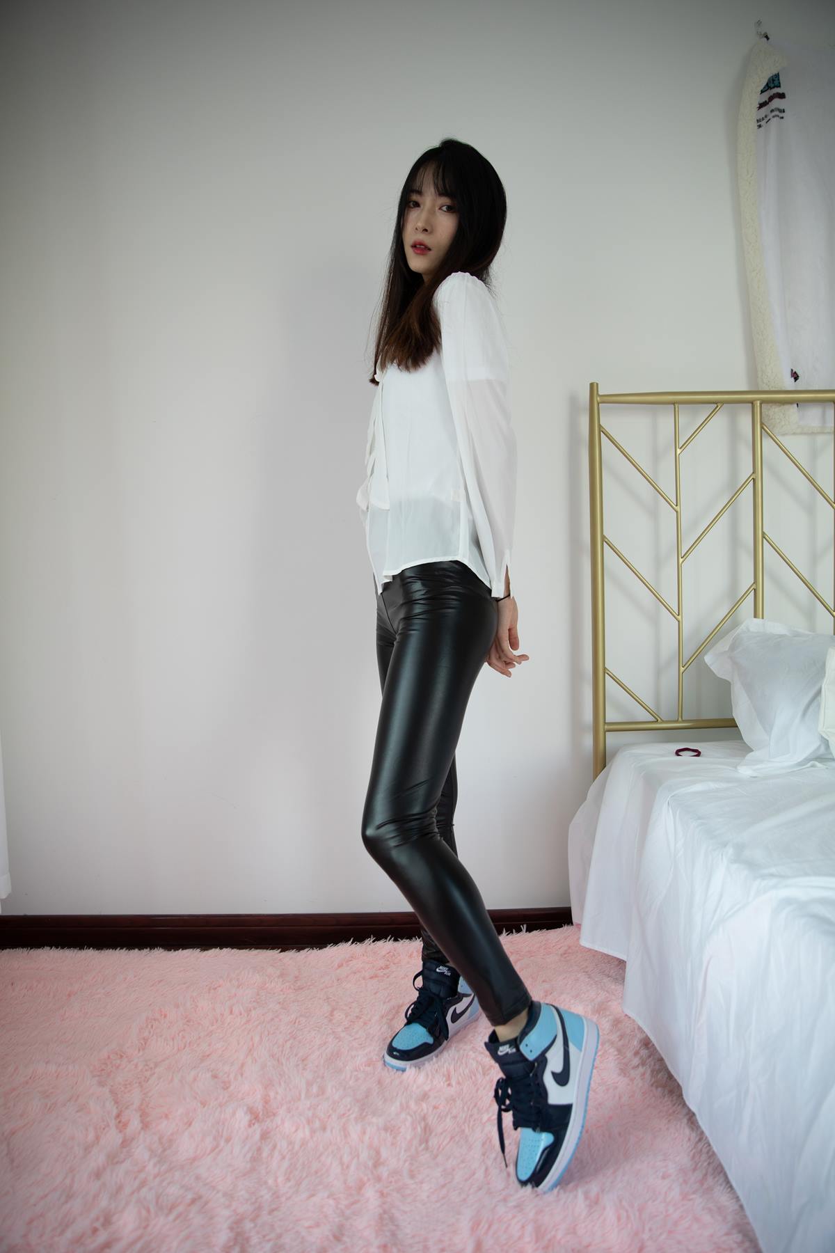 图片[37]-物恋传媒 NO.622 猫耳-蓝色的月亮 (1) [84P] – 速更版-美库