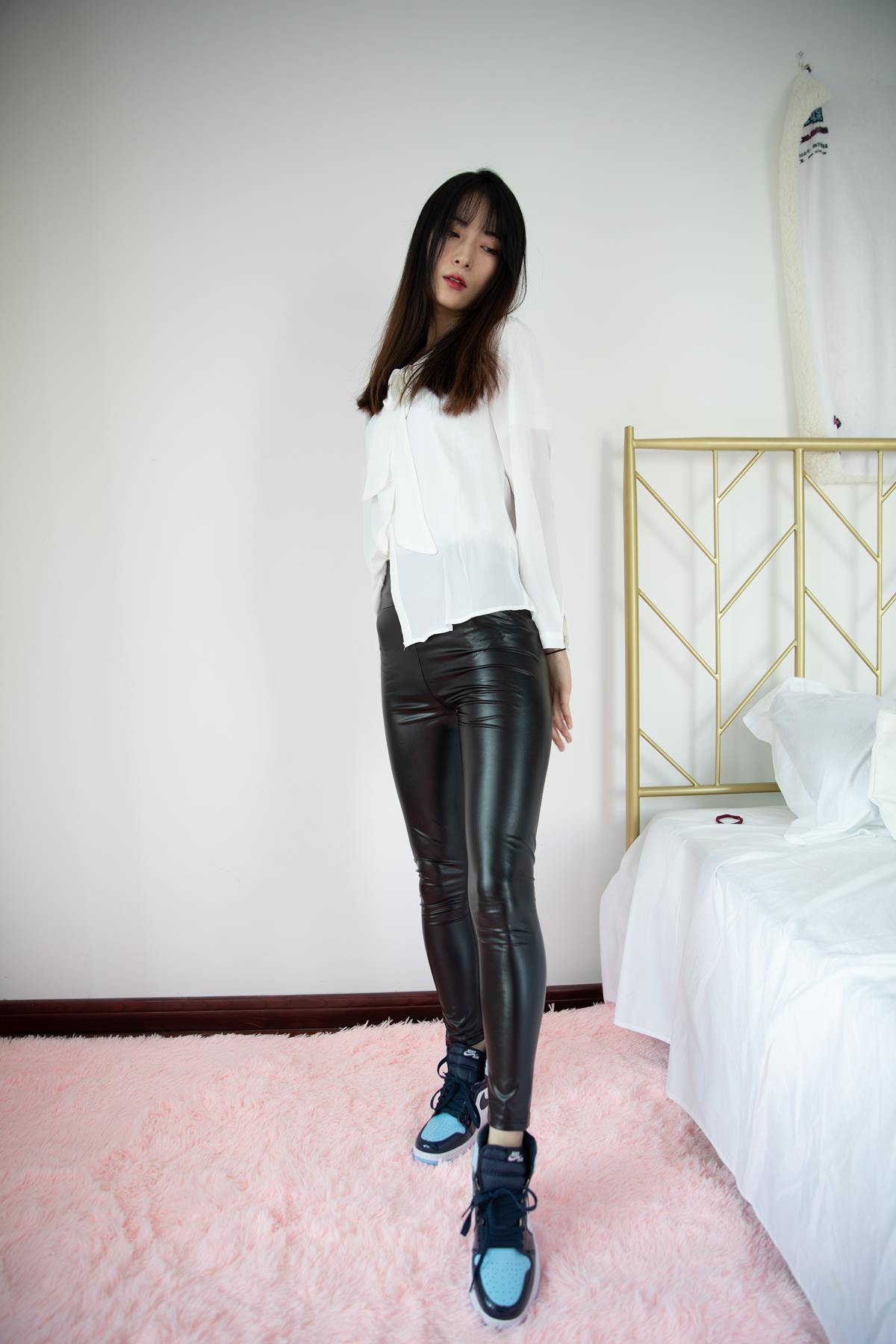 图片[38]-物恋传媒 NO.622 猫耳-蓝色的月亮 (1) [84P] – 速更版-美库