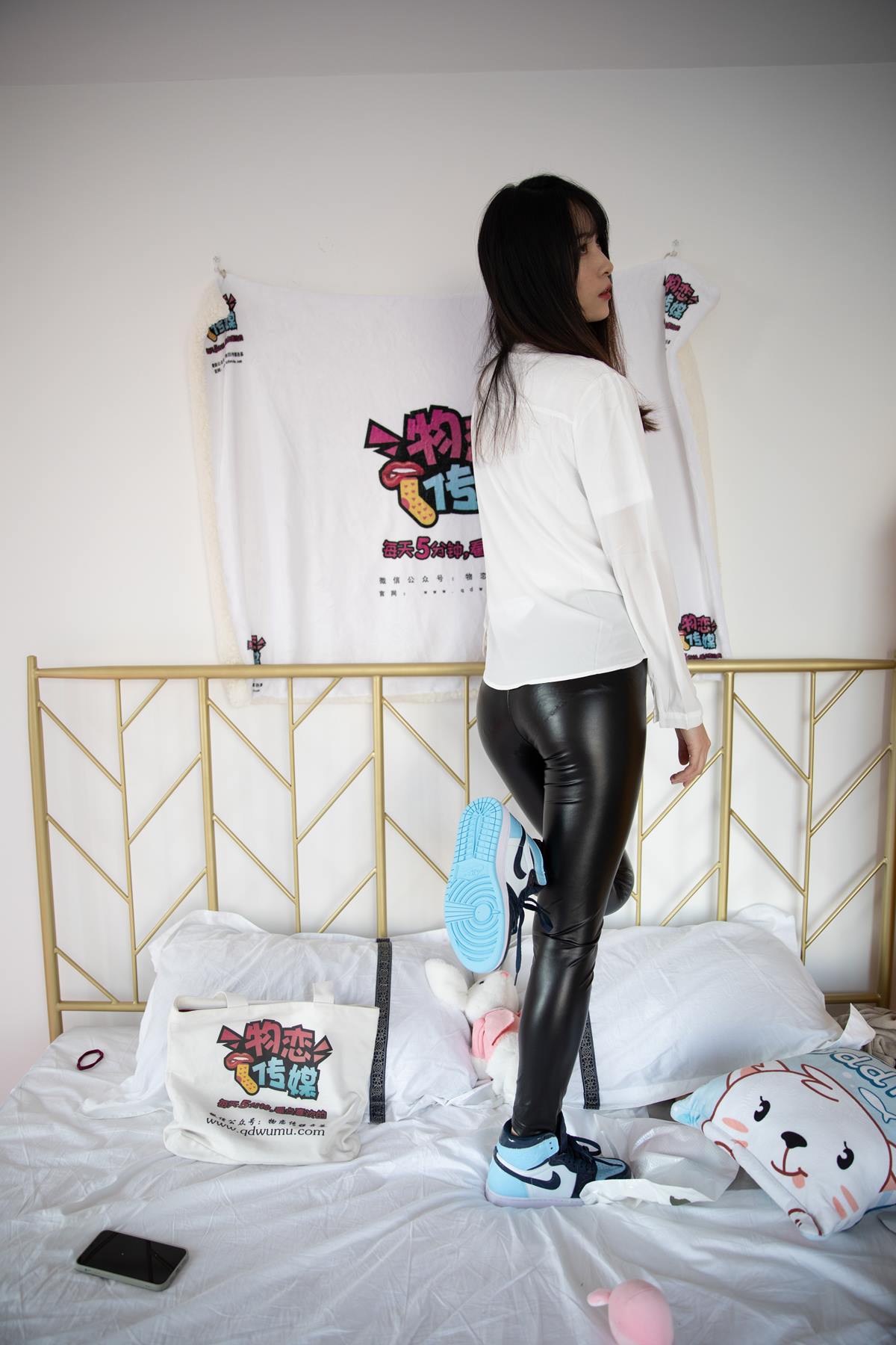 图片[42]-物恋传媒 NO.622 猫耳-蓝色的月亮 (1) [84P] – 速更版-美库