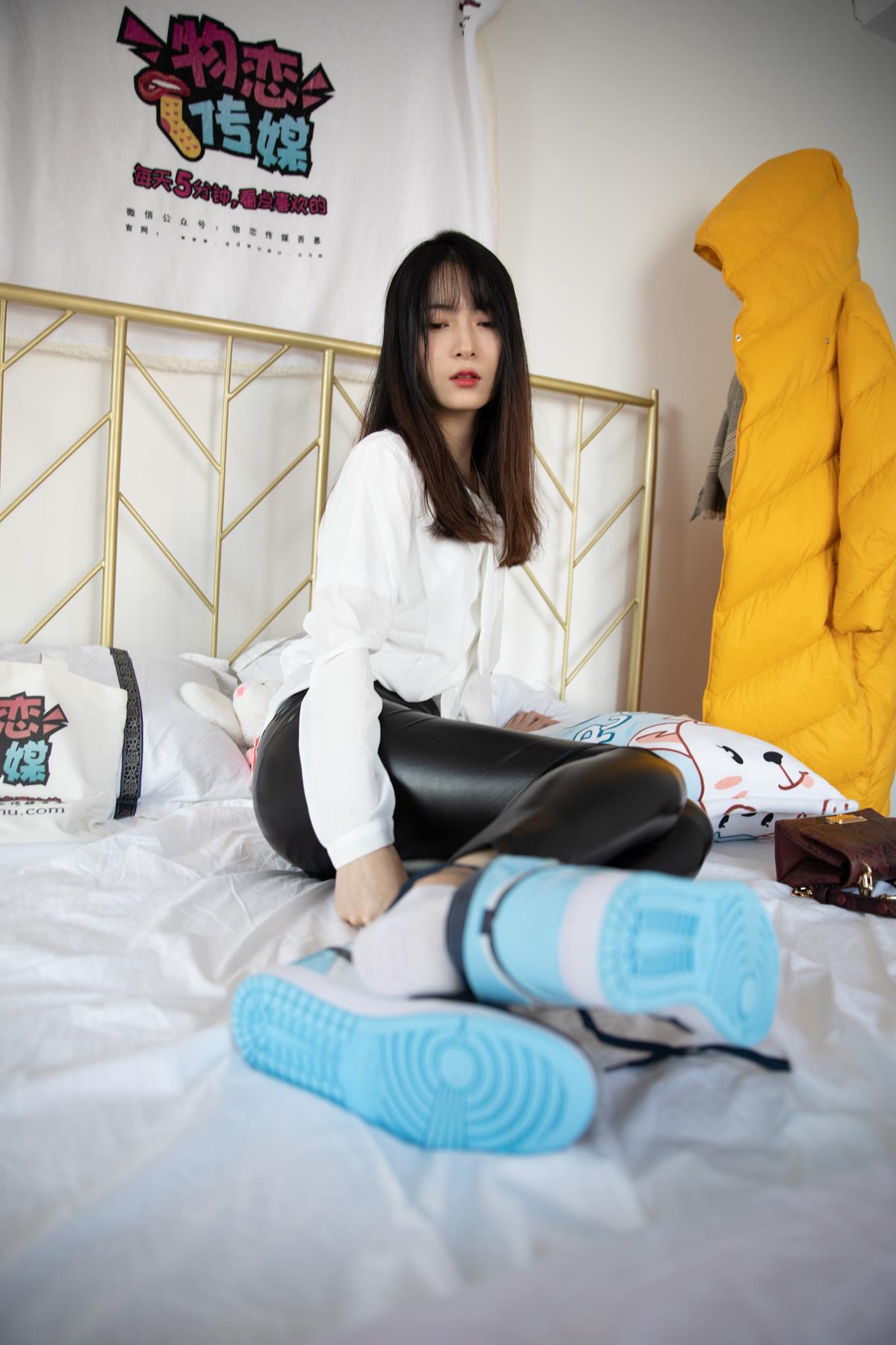 图片[61]-物恋传媒 NO.622 猫耳-蓝色的月亮 (1) [84P] – 速更版-美库