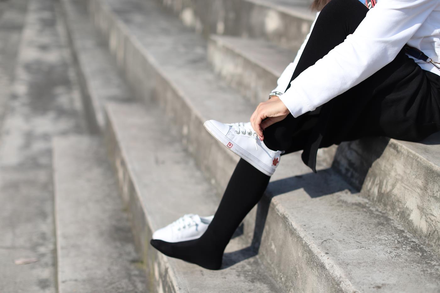 图片[12]-大西瓜爱牙膏-2019 10月活动 模特2（二） 校园厚黑丝 [104P] – 速更版-美库