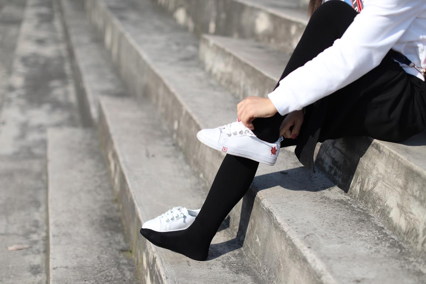 图片[13]-大西瓜爱牙膏-2019 10月活动 模特2（二） 校园厚黑丝 [104P] – 速更版-美库