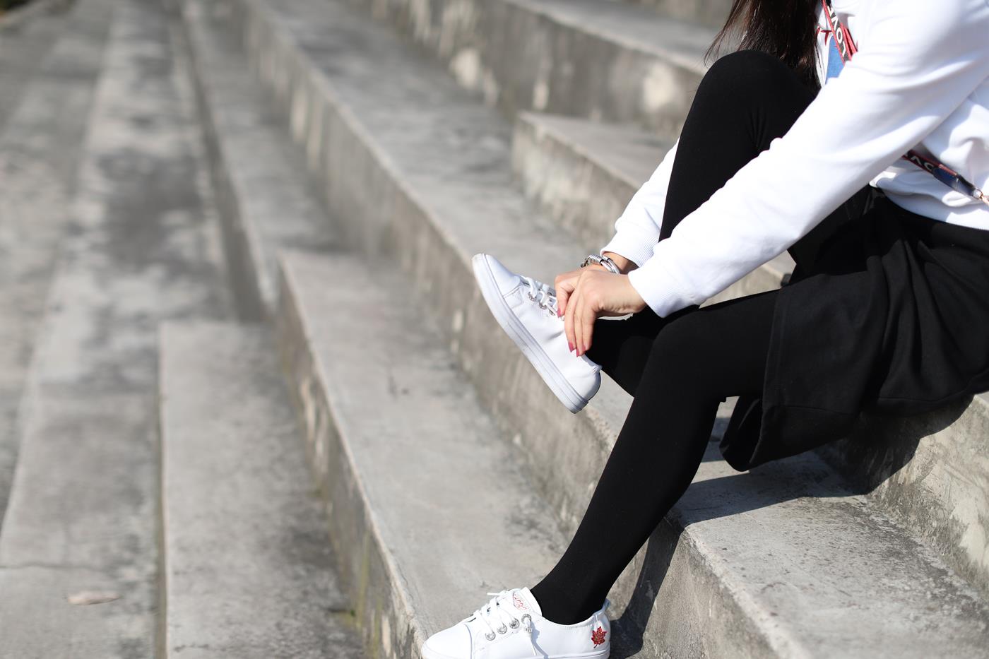 图片[16]-大西瓜爱牙膏-2019 10月活动 模特2（二） 校园厚黑丝 [104P] – 速更版-美库